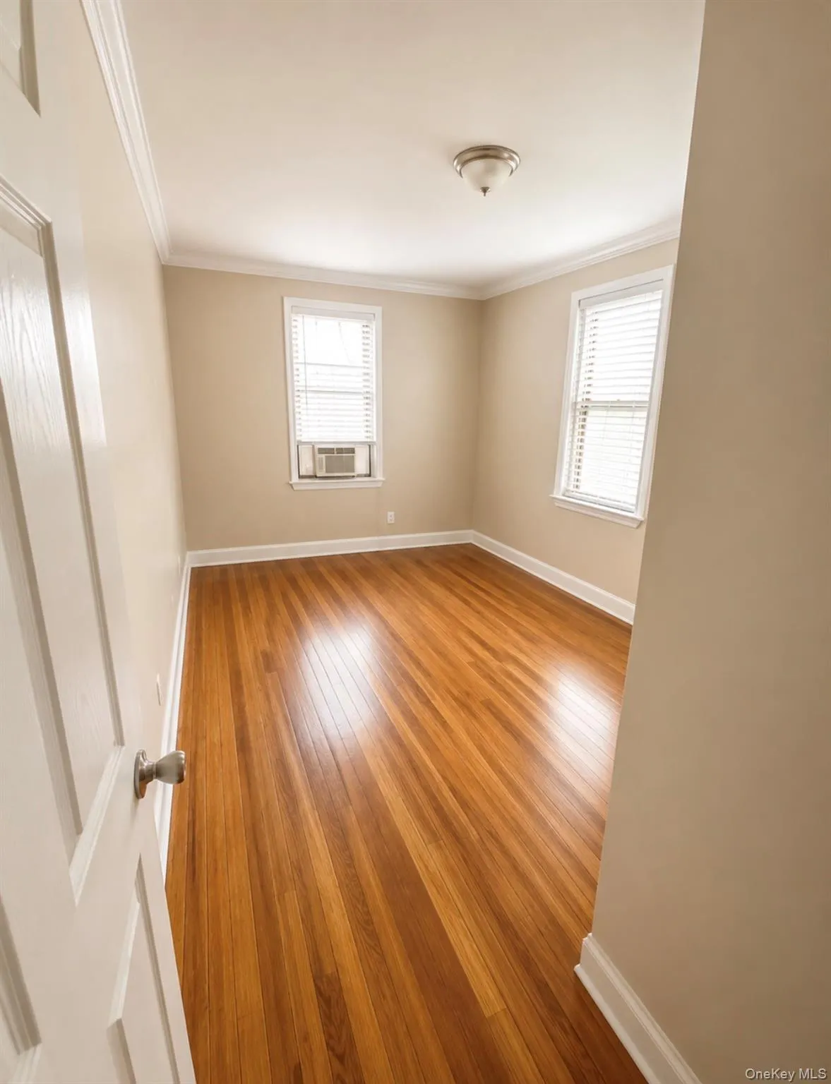 37-21 80th Street, New York, NY, 1 Bedroom Bedrooms, 3 Room Rooms,1 BathroomBathrooms,Residential Lease,For Rent,80th,0,1047063 37-21 80th Street, New York, NY, 1 Bedroom Bedrooms, 3 Room Rooms,1 BathroomBathrooms,Residential Lease,For Rent,80th,0,1047063