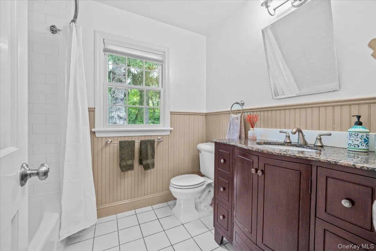 40 Branford Road, Greenburgh, NY, 4 Bedrooms Bedrooms, 9 Rooms Rooms,2 BathroomsBathrooms,Residential,For Rent,Branford,0,1047069 40 Branford Road, Greenburgh, NY, 4 Bedrooms Bedrooms, 9 Rooms Rooms,2 BathroomsBathrooms,Residential,For Rent,Branford,0,1047069