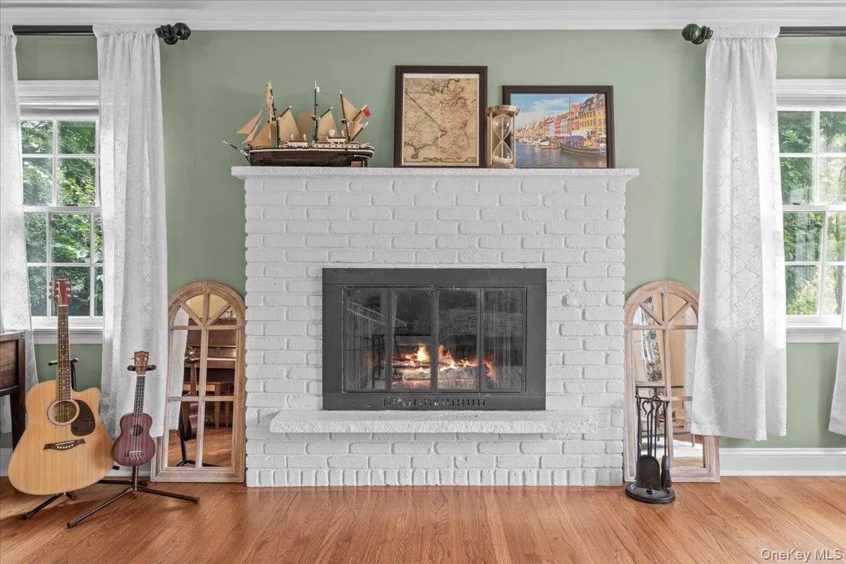40 Branford Road, Greenburgh, NY, 4 Bedrooms Bedrooms, 9 Rooms Rooms,2 BathroomsBathrooms,Residential,For Rent,Branford,0,1047069 40 Branford Road, Greenburgh, NY, 4 Bedrooms Bedrooms, 9 Rooms Rooms,2 BathroomsBathrooms,Residential,For Rent,Branford,0,1047069