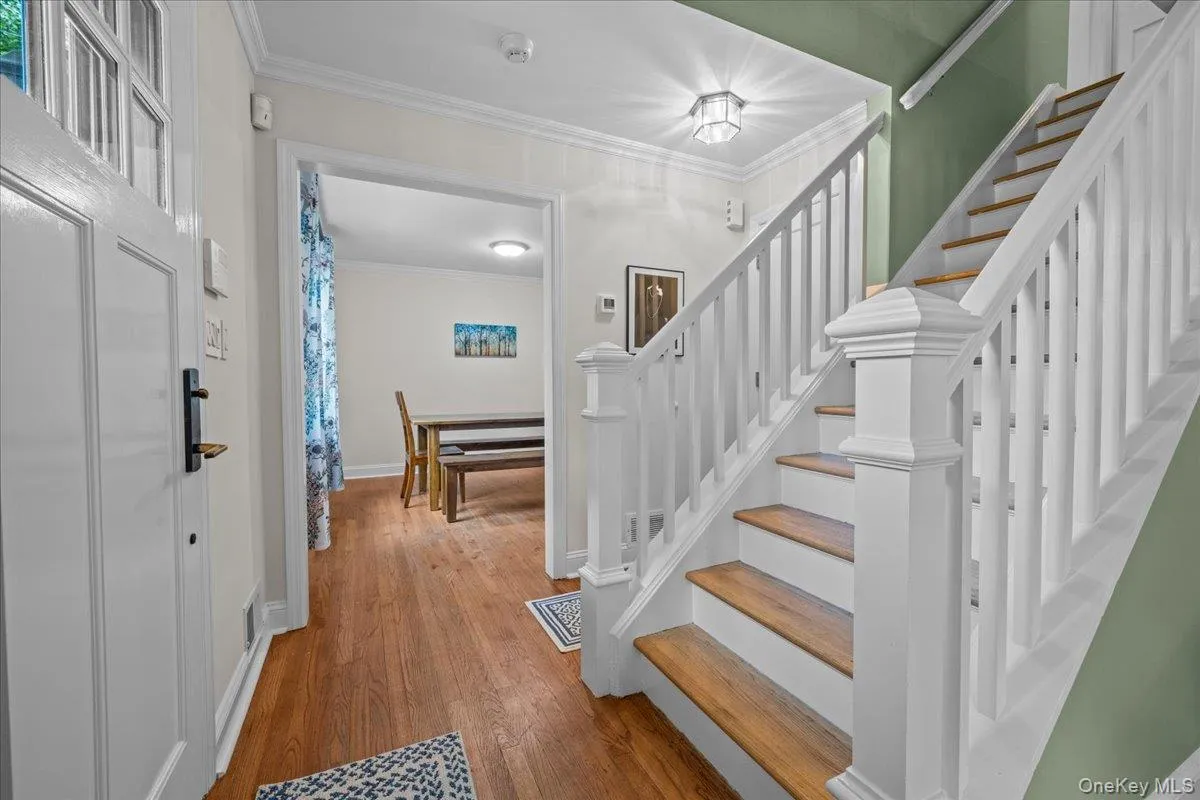 40 Branford Road, Greenburgh, NY, 4 Bedrooms Bedrooms, 9 Rooms Rooms,2 BathroomsBathrooms,Residential,For Rent,Branford,0,1047069 40 Branford Road, Greenburgh, NY, 4 Bedrooms Bedrooms, 9 Rooms Rooms,2 BathroomsBathrooms,Residential,For Rent,Branford,0,1047069
