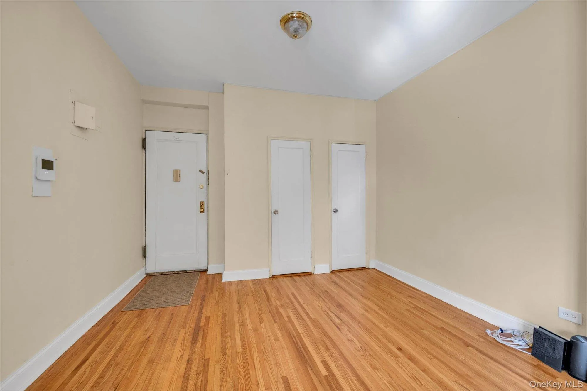112-25 34 Avenue, New York, NY, 1 Bedroom Bedrooms, 4 Rooms Rooms,1 BathroomBathrooms,Residential,For Rent,34,0,1047071 112-25 34 Avenue, New York, NY, 1 Bedroom Bedrooms, 4 Rooms Rooms,1 BathroomBathrooms,Residential,For Rent,34,0,1047071