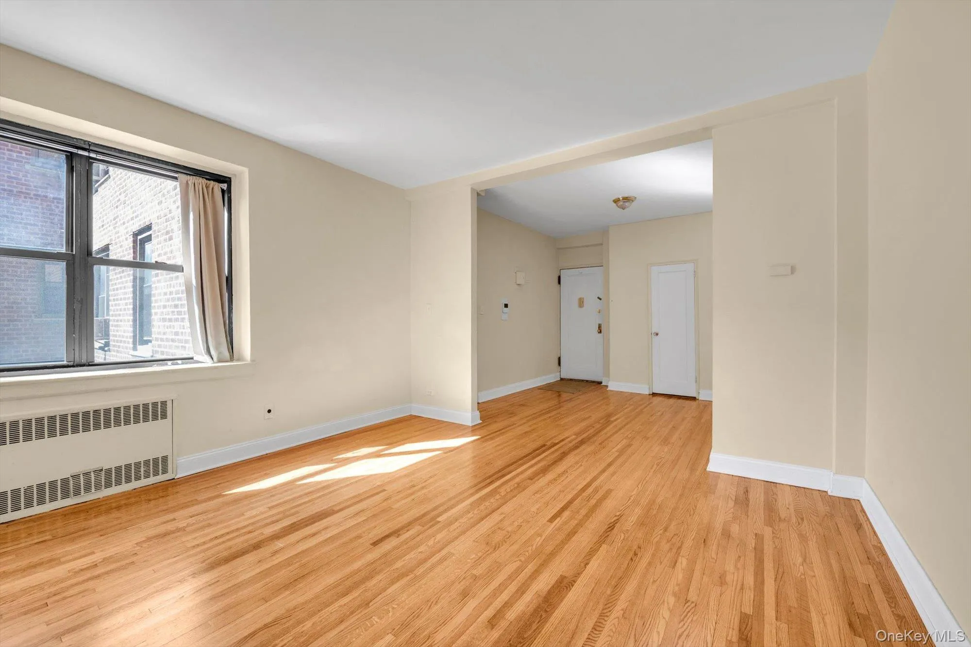112-25 34 Avenue, New York, NY, 1 Bedroom Bedrooms, 4 Rooms Rooms,1 BathroomBathrooms,Residential,For Rent,34,0,1047071 112-25 34 Avenue, New York, NY, 1 Bedroom Bedrooms, 4 Rooms Rooms,1 BathroomBathrooms,Residential,For Rent,34,0,1047071
