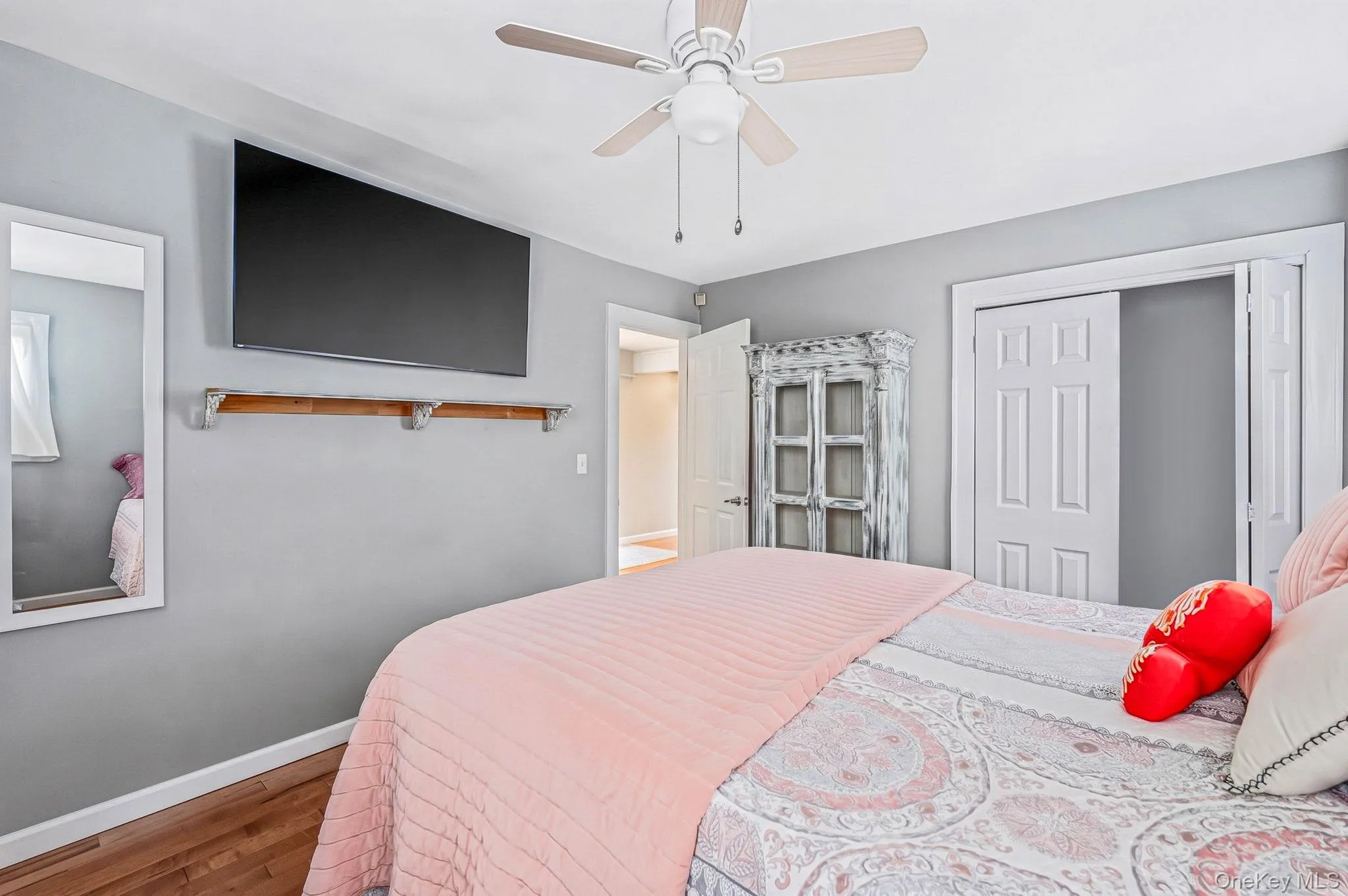 23 Dewey Place, Babylon, NY, 2 Bedrooms Bedrooms, 4 Rooms Rooms,1 BathroomBathrooms,Residential,For Rent,Dewey,0,1047073 23 Dewey Place, Babylon, NY, 2 Bedrooms Bedrooms, 4 Rooms Rooms,1 BathroomBathrooms,Residential,For Rent,Dewey,0,1047073