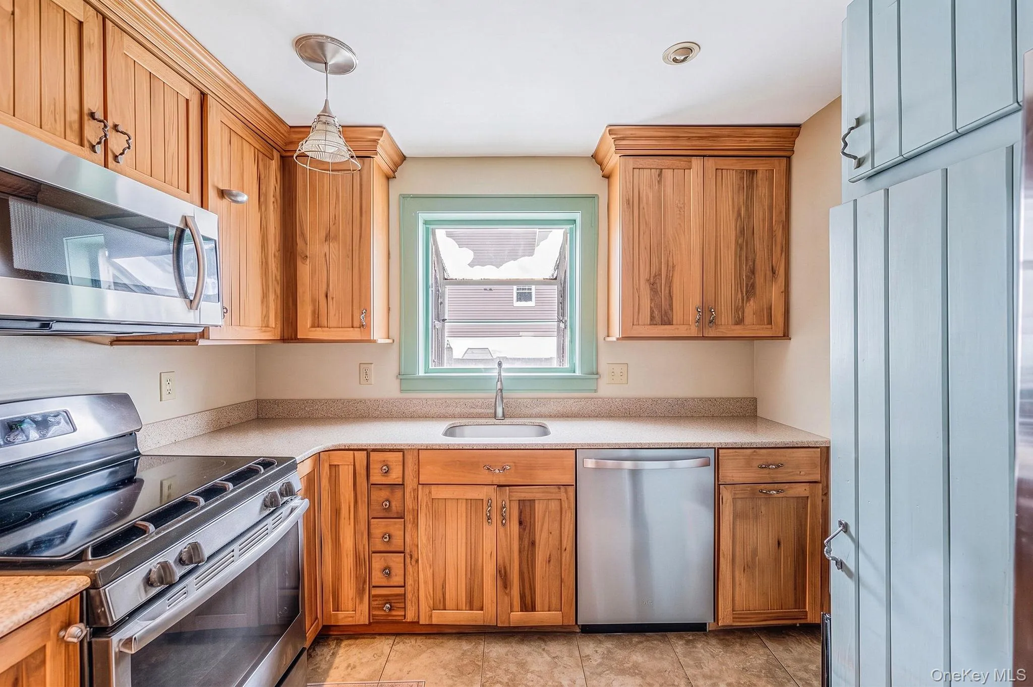 23 Dewey Place, Babylon, NY, 2 Bedrooms Bedrooms, 4 Rooms Rooms,1 BathroomBathrooms,Residential,For Rent,Dewey,0,1047073 23 Dewey Place, Babylon, NY, 2 Bedrooms Bedrooms, 4 Rooms Rooms,1 BathroomBathrooms,Residential,For Rent,Dewey,0,1047073