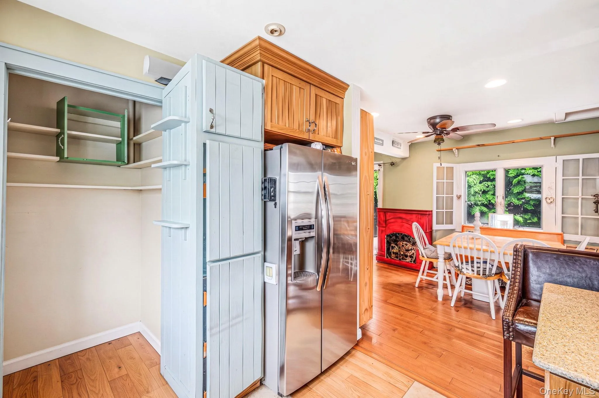 23 Dewey Place, Babylon, NY, 2 Bedrooms Bedrooms, 4 Rooms Rooms,1 BathroomBathrooms,Residential,For Rent,Dewey,0,1047073 23 Dewey Place, Babylon, NY, 2 Bedrooms Bedrooms, 4 Rooms Rooms,1 BathroomBathrooms,Residential,For Rent,Dewey,0,1047073