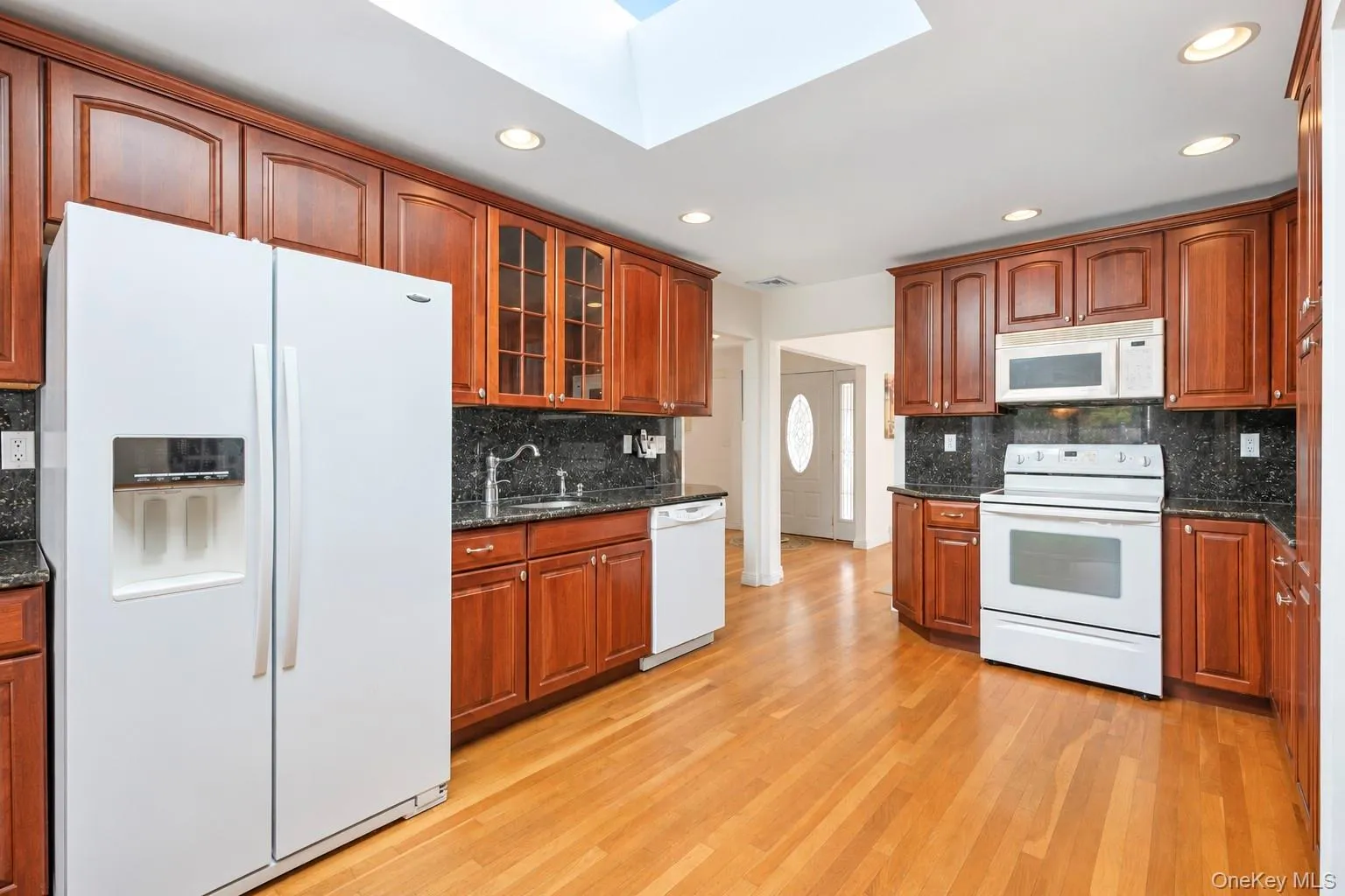3 Barnsley Crescent, Brookhaven, NY, 4 Bedrooms Bedrooms, 7 Rooms Rooms,2 BathroomsBathrooms,Residential,For Rent,Barnsley,0,1047074 3 Barnsley Crescent, Brookhaven, NY, 4 Bedrooms Bedrooms, 7 Rooms Rooms,2 BathroomsBathrooms,Residential,For Rent,Barnsley,0,1047074