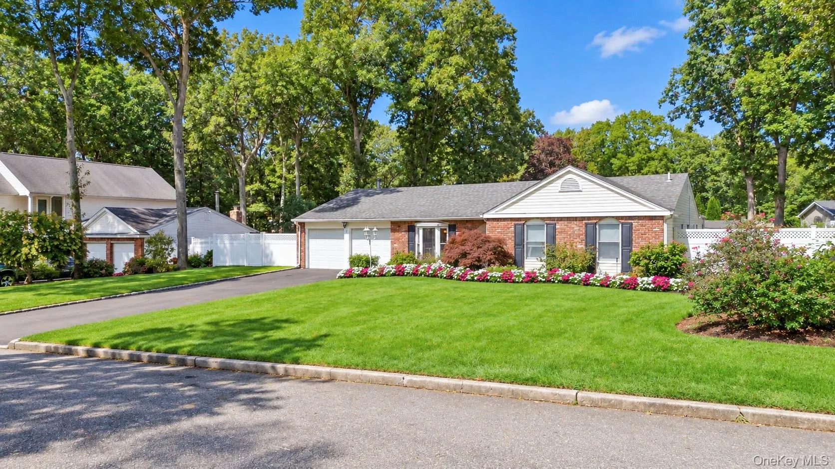 3 Barnsley Crescent, Brookhaven, NY, 4 Bedrooms Bedrooms, 7 Rooms Rooms,2 BathroomsBathrooms,Residential,For Rent,Barnsley,0,1047074 3 Barnsley Crescent, Brookhaven, NY, 4 Bedrooms Bedrooms, 7 Rooms Rooms,2 BathroomsBathrooms,Residential,For Rent,Barnsley,0,1047074