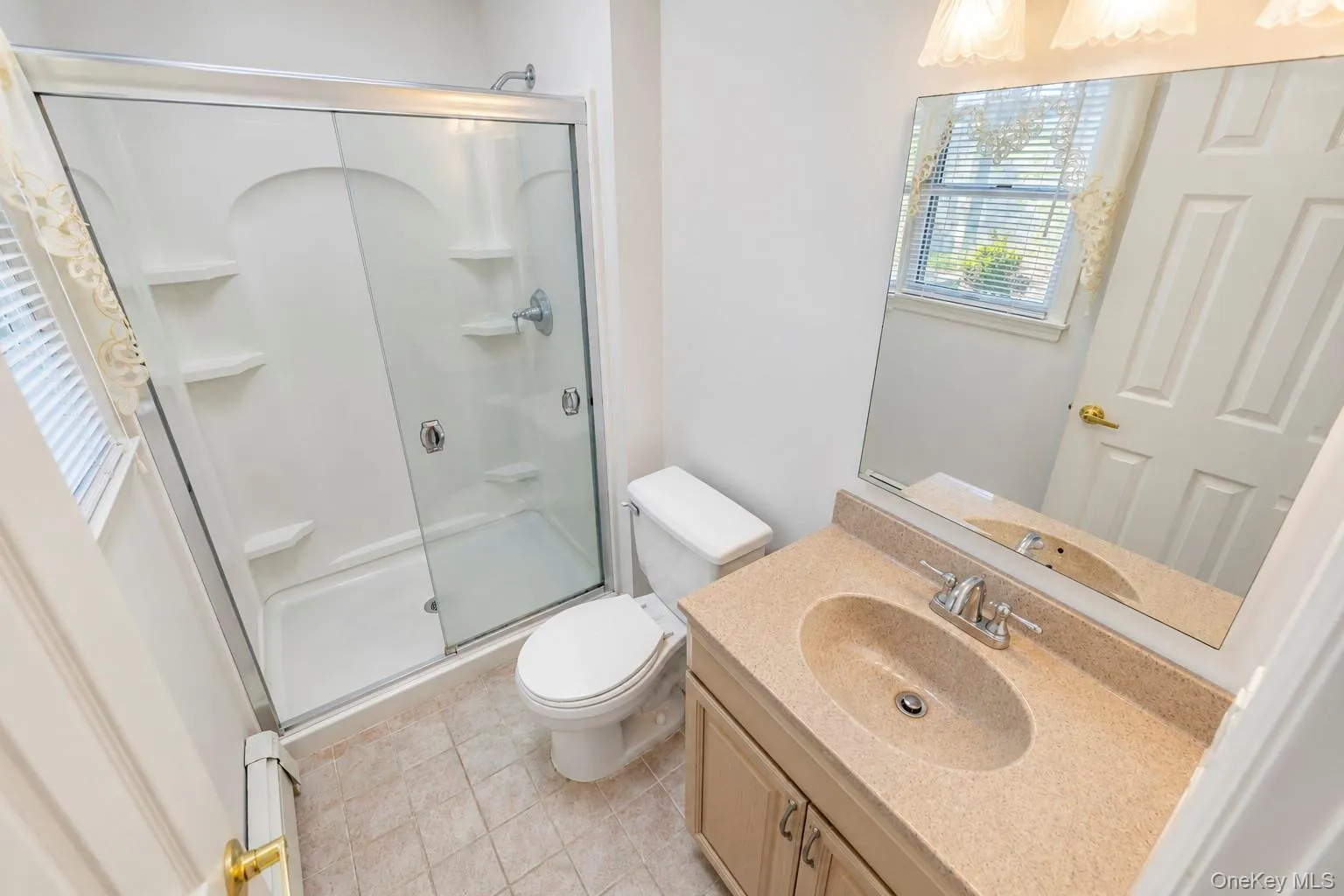3 Barnsley Crescent, Brookhaven, NY, 4 Bedrooms Bedrooms, 7 Rooms Rooms,2 BathroomsBathrooms,Residential,For Rent,Barnsley,0,1047074 3 Barnsley Crescent, Brookhaven, NY, 4 Bedrooms Bedrooms, 7 Rooms Rooms,2 BathroomsBathrooms,Residential,For Rent,Barnsley,0,1047074
