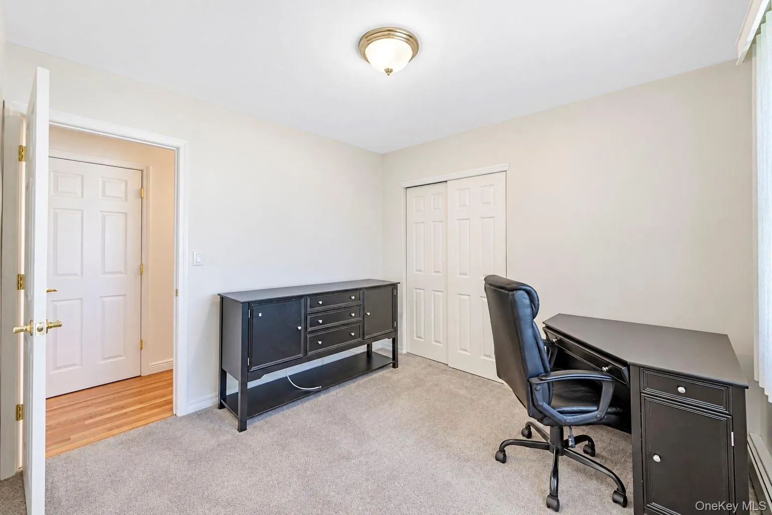 3 Barnsley Crescent, Brookhaven, NY, 4 Bedrooms Bedrooms, 7 Rooms Rooms,2 BathroomsBathrooms,Residential,For Rent,Barnsley,0,1047074 3 Barnsley Crescent, Brookhaven, NY, 4 Bedrooms Bedrooms, 7 Rooms Rooms,2 BathroomsBathrooms,Residential,For Rent,Barnsley,0,1047074
