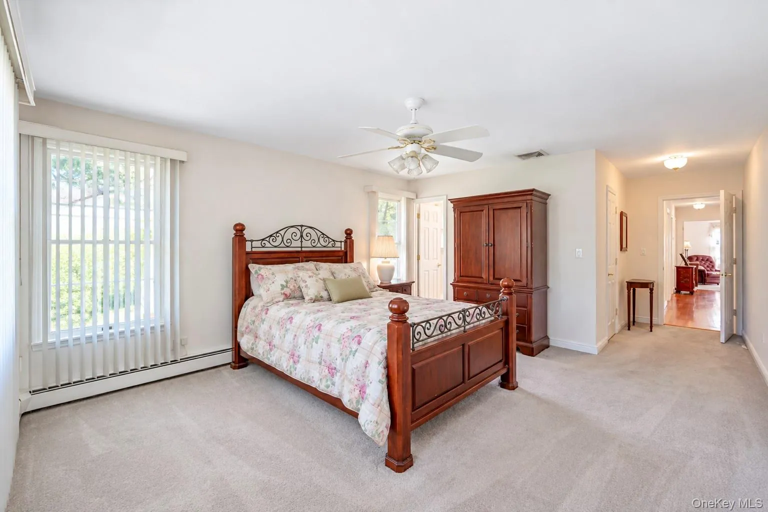3 Barnsley Crescent, Brookhaven, NY, 4 Bedrooms Bedrooms, 7 Rooms Rooms,2 BathroomsBathrooms,Residential,For Rent,Barnsley,0,1047074 3 Barnsley Crescent, Brookhaven, NY, 4 Bedrooms Bedrooms, 7 Rooms Rooms,2 BathroomsBathrooms,Residential,For Rent,Barnsley,0,1047074