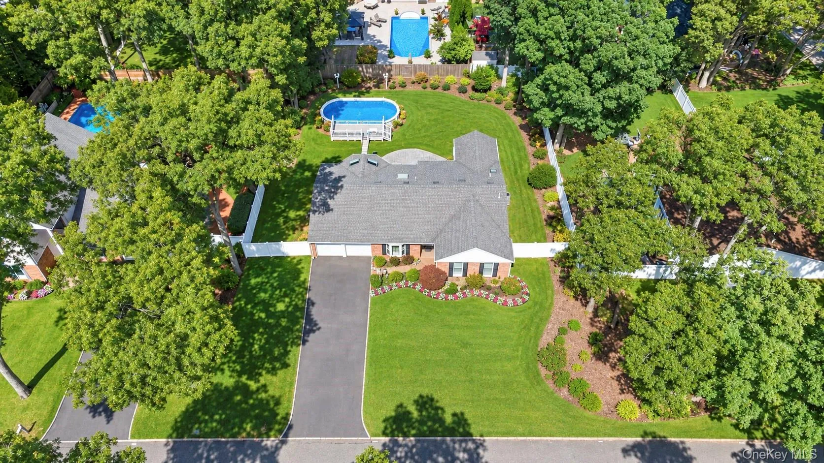3 Barnsley Crescent, Brookhaven, NY, 4 Bedrooms Bedrooms, 7 Rooms Rooms,2 BathroomsBathrooms,Residential,For Rent,Barnsley,0,1047074 3 Barnsley Crescent, Brookhaven, NY, 4 Bedrooms Bedrooms, 7 Rooms Rooms,2 BathroomsBathrooms,Residential,For Rent,Barnsley,0,1047074