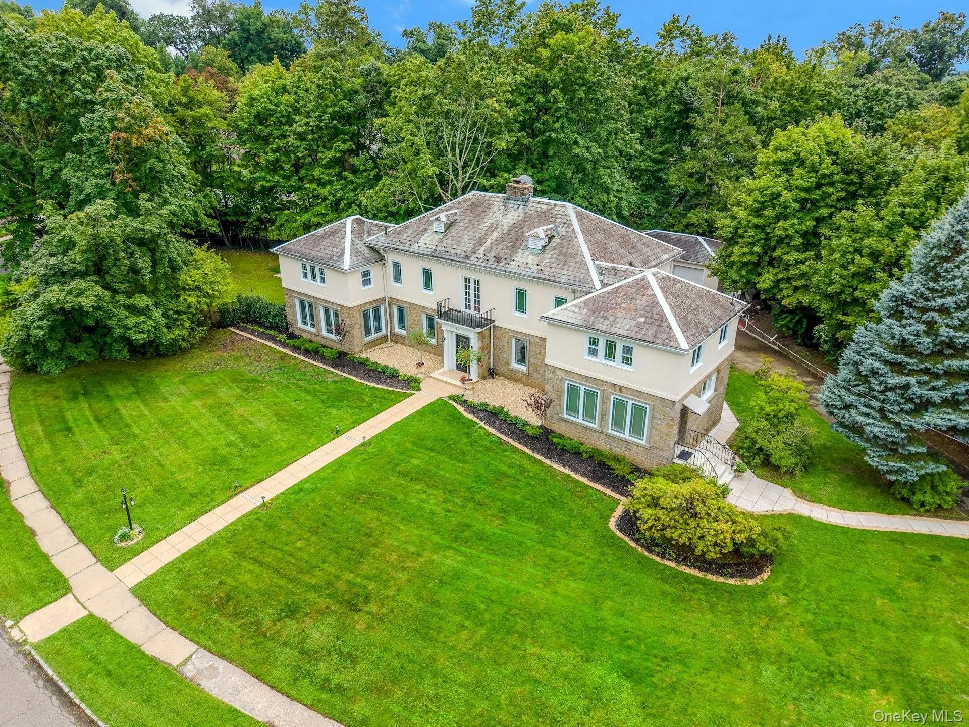50 Forest Circle, New Rochelle, NY, 6 Bedrooms Bedrooms, 17 Rooms Rooms,4 BathroomsBathrooms,Residential,For Rent,Forest,0,1047078 50 Forest Circle, New Rochelle, NY, 6 Bedrooms Bedrooms, 17 Rooms Rooms,4 BathroomsBathrooms,Residential,For Rent,Forest,0,1047078