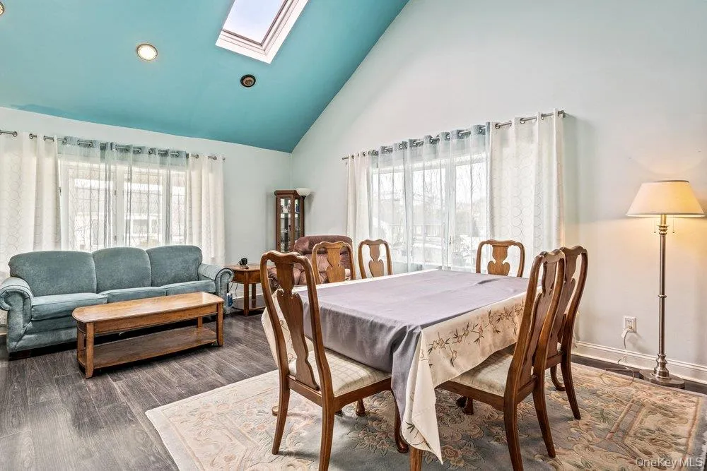 125 3rd Street, Islip, NY, 4 Bedrooms Bedrooms, 7 Rooms Rooms,3 BathroomsBathrooms,Residential,For Rent,3rd,0,1047079 125 3rd Street, Islip, NY, 4 Bedrooms Bedrooms, 7 Rooms Rooms,3 BathroomsBathrooms,Residential,For Rent,3rd,0,1047079
