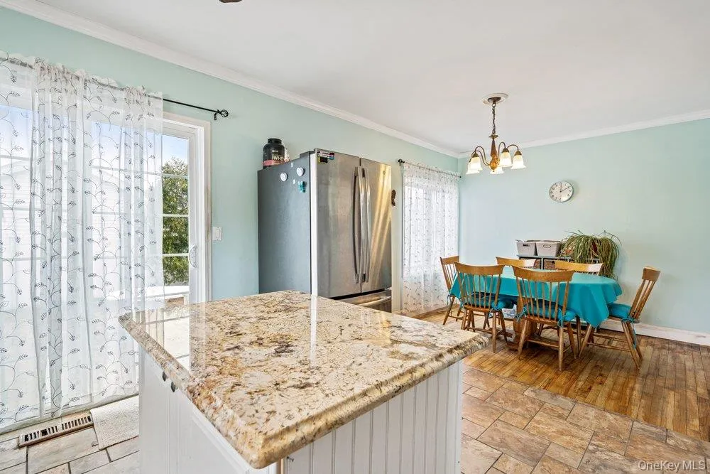 125 3rd Street, Islip, NY, 4 Bedrooms Bedrooms, 7 Rooms Rooms,3 BathroomsBathrooms,Residential,For Rent,3rd,0,1047079 125 3rd Street, Islip, NY, 4 Bedrooms Bedrooms, 7 Rooms Rooms,3 BathroomsBathrooms,Residential,For Rent,3rd,0,1047079