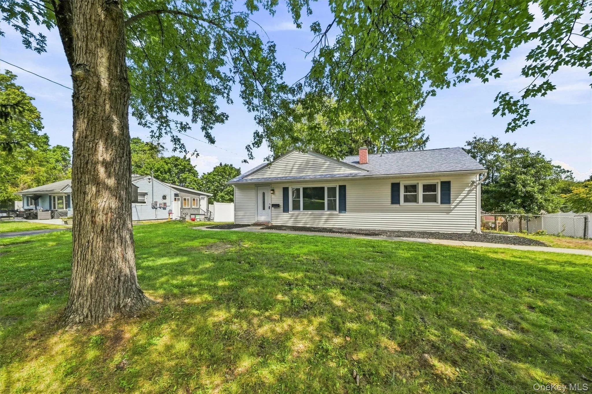 23 Westwood Drive, Newburgh (town), NY, 3 Bedrooms Bedrooms, 7 Rooms Rooms,1 BathroomBathrooms,Residential,For Rent,Westwood,0,1047080 23 Westwood Drive, Newburgh (town), NY, 3 Bedrooms Bedrooms, 7 Rooms Rooms,1 BathroomBathrooms,Residential,For Rent,Westwood,0,1047080