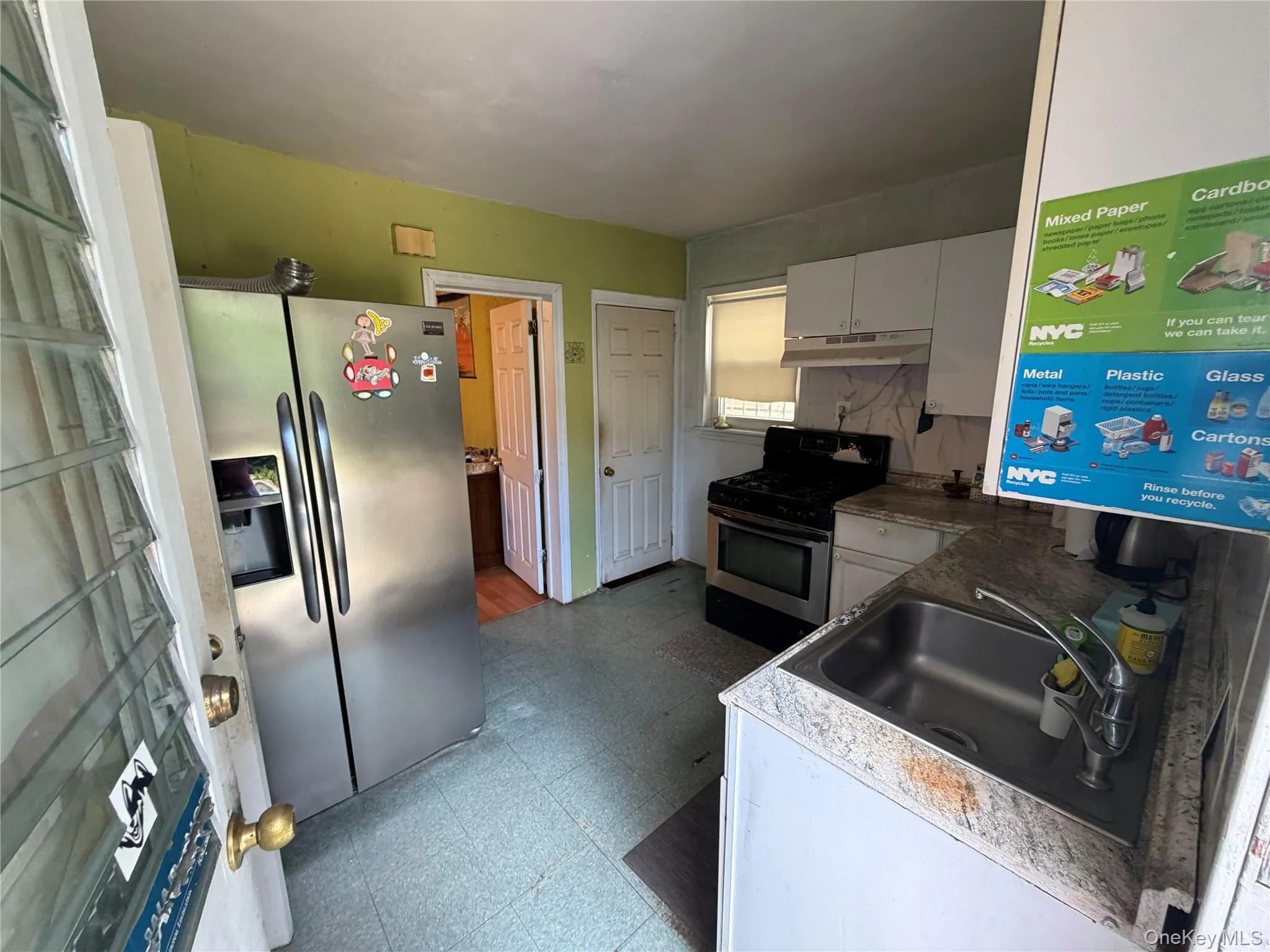 39-68 59th Street, New York, NY, 3 Bedrooms Bedrooms, 8 Rooms Rooms,3 BathroomsBathrooms,Residential,For Rent,59th,0,1047084 39-68 59th Street, New York, NY, 3 Bedrooms Bedrooms, 8 Rooms Rooms,3 BathroomsBathrooms,Residential,For Rent,59th,0,1047084