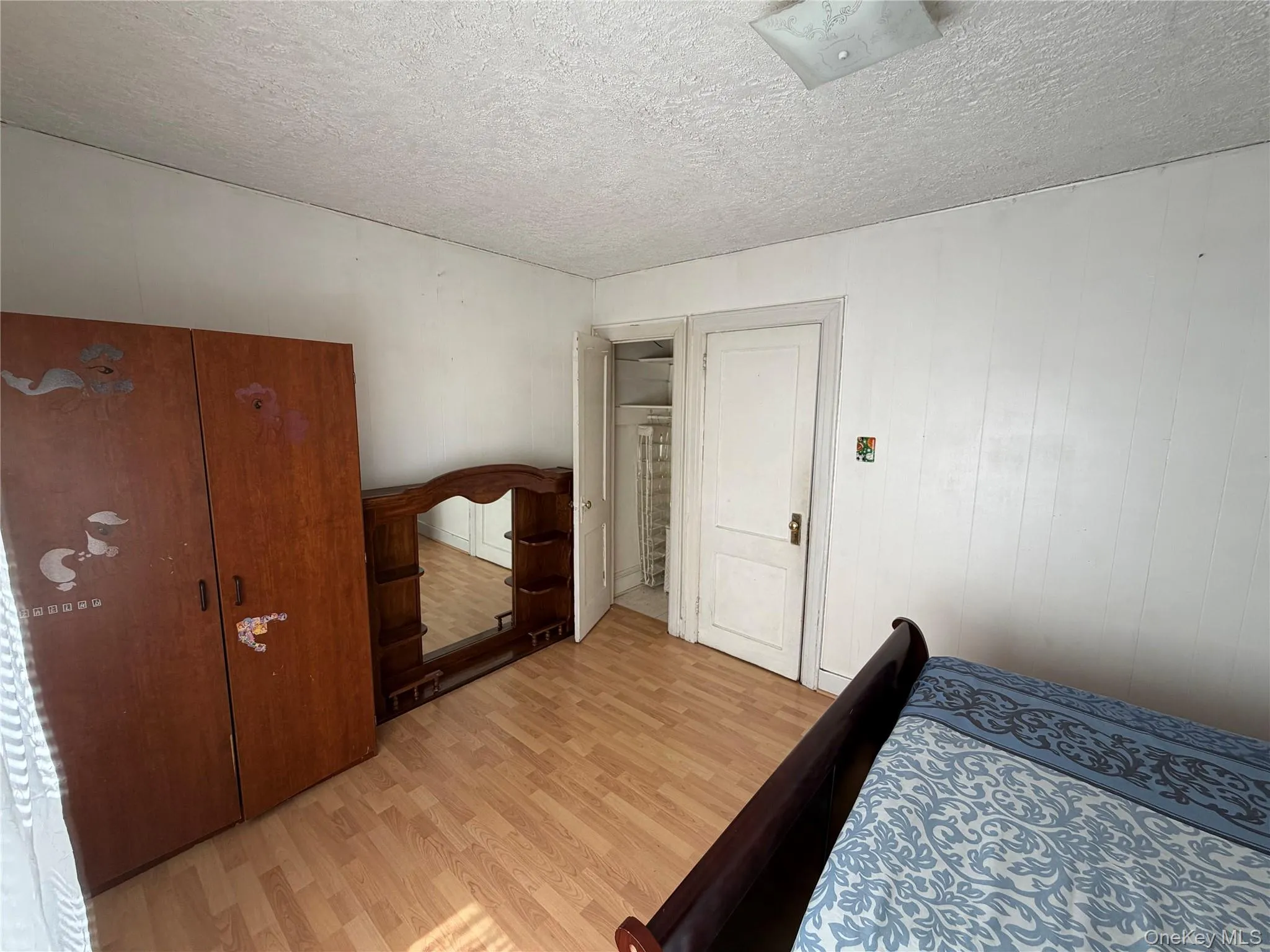 39-68 59th Street, New York, NY, 3 Bedrooms Bedrooms, 8 Rooms Rooms,3 BathroomsBathrooms,Residential,For Rent,59th,0,1047084 39-68 59th Street, New York, NY, 3 Bedrooms Bedrooms, 8 Rooms Rooms,3 BathroomsBathrooms,Residential,For Rent,59th,0,1047084