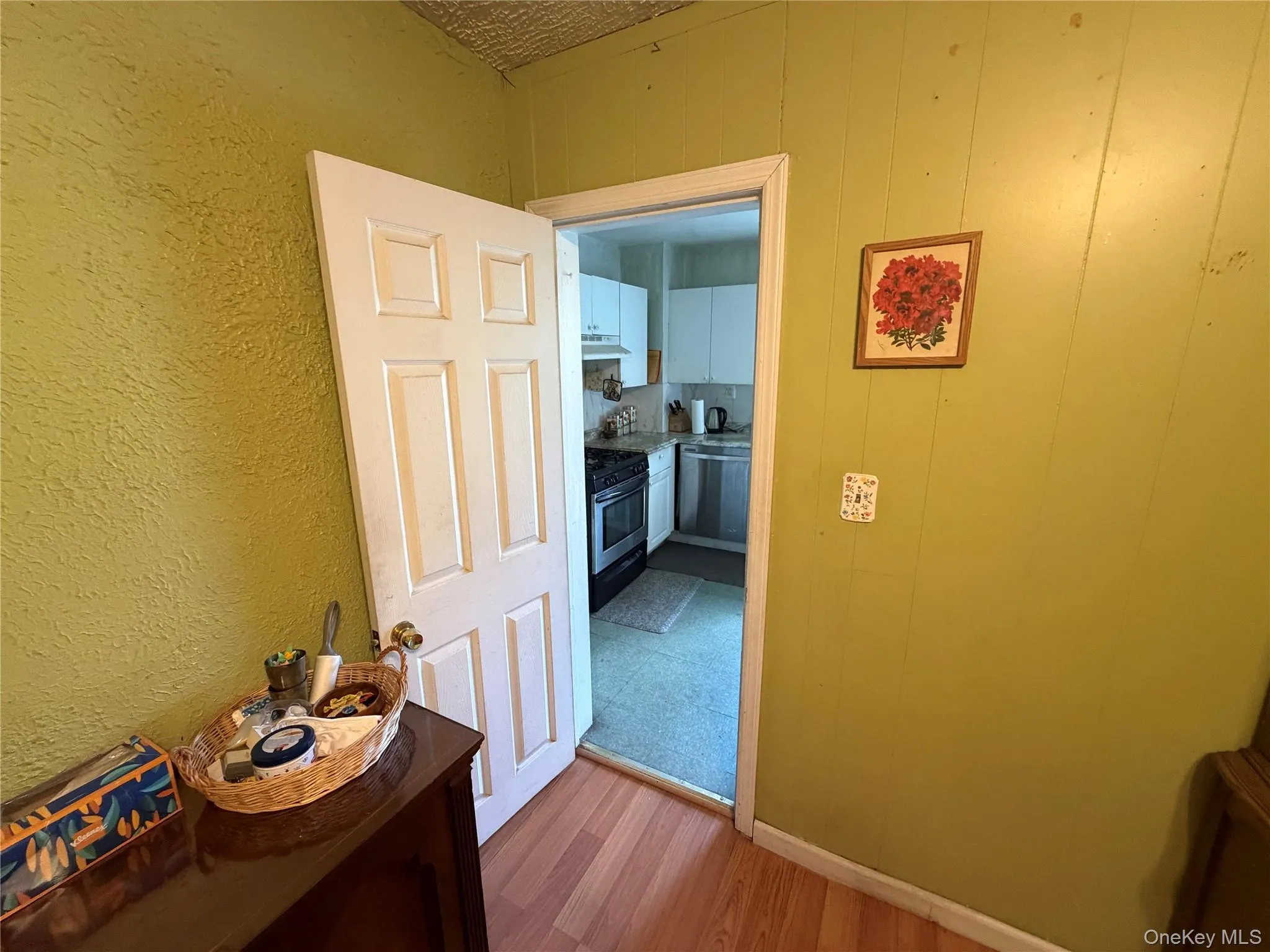39-68 59th Street, New York, NY, 3 Bedrooms Bedrooms, 8 Rooms Rooms,3 BathroomsBathrooms,Residential,For Rent,59th,0,1047084 39-68 59th Street, New York, NY, 3 Bedrooms Bedrooms, 8 Rooms Rooms,3 BathroomsBathrooms,Residential,For Rent,59th,0,1047084