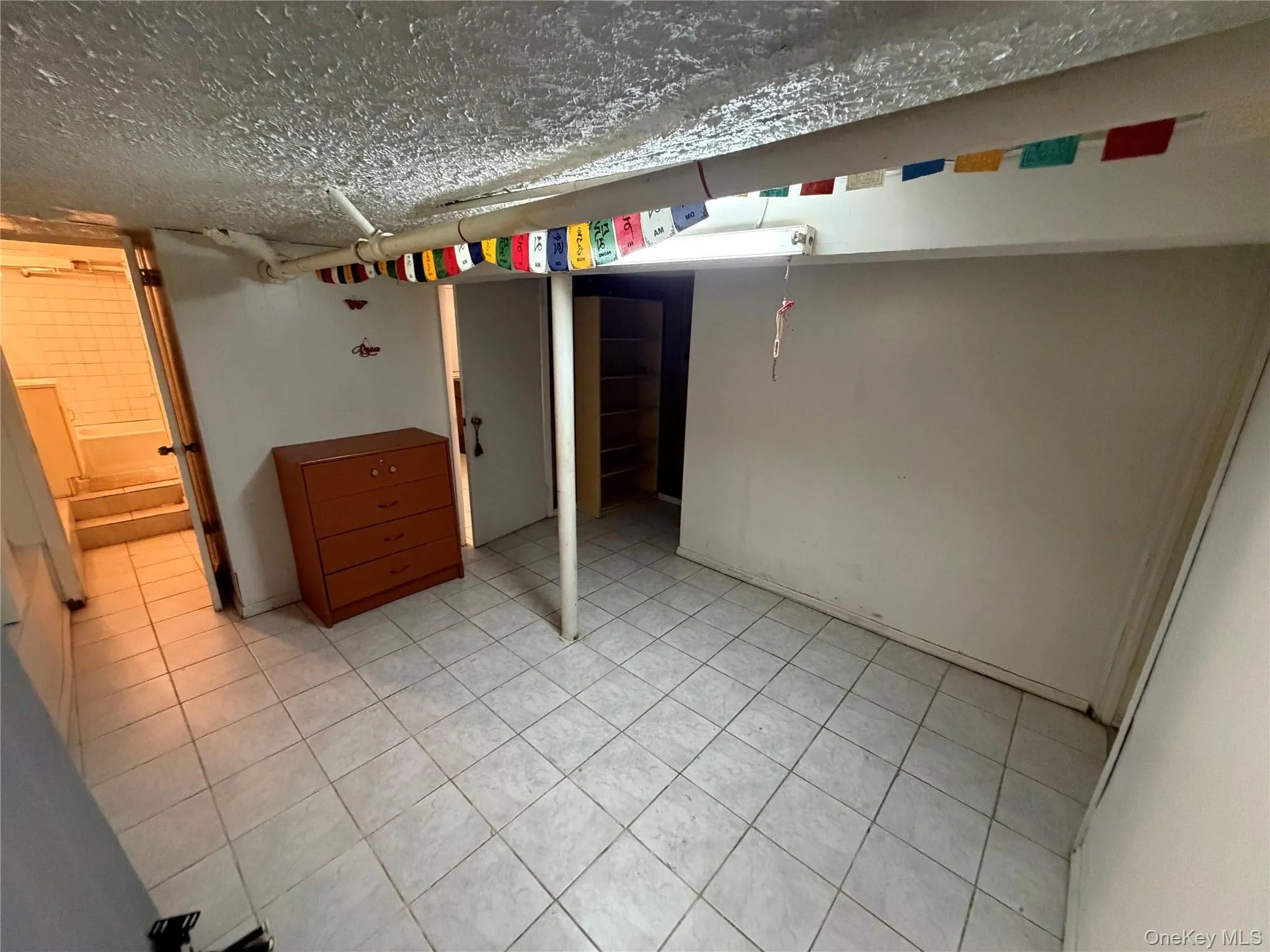39-68 59th Street, New York, NY, 3 Bedrooms Bedrooms, 8 Rooms Rooms,3 BathroomsBathrooms,Residential,For Rent,59th,0,1047084 39-68 59th Street, New York, NY, 3 Bedrooms Bedrooms, 8 Rooms Rooms,3 BathroomsBathrooms,Residential,For Rent,59th,0,1047084
