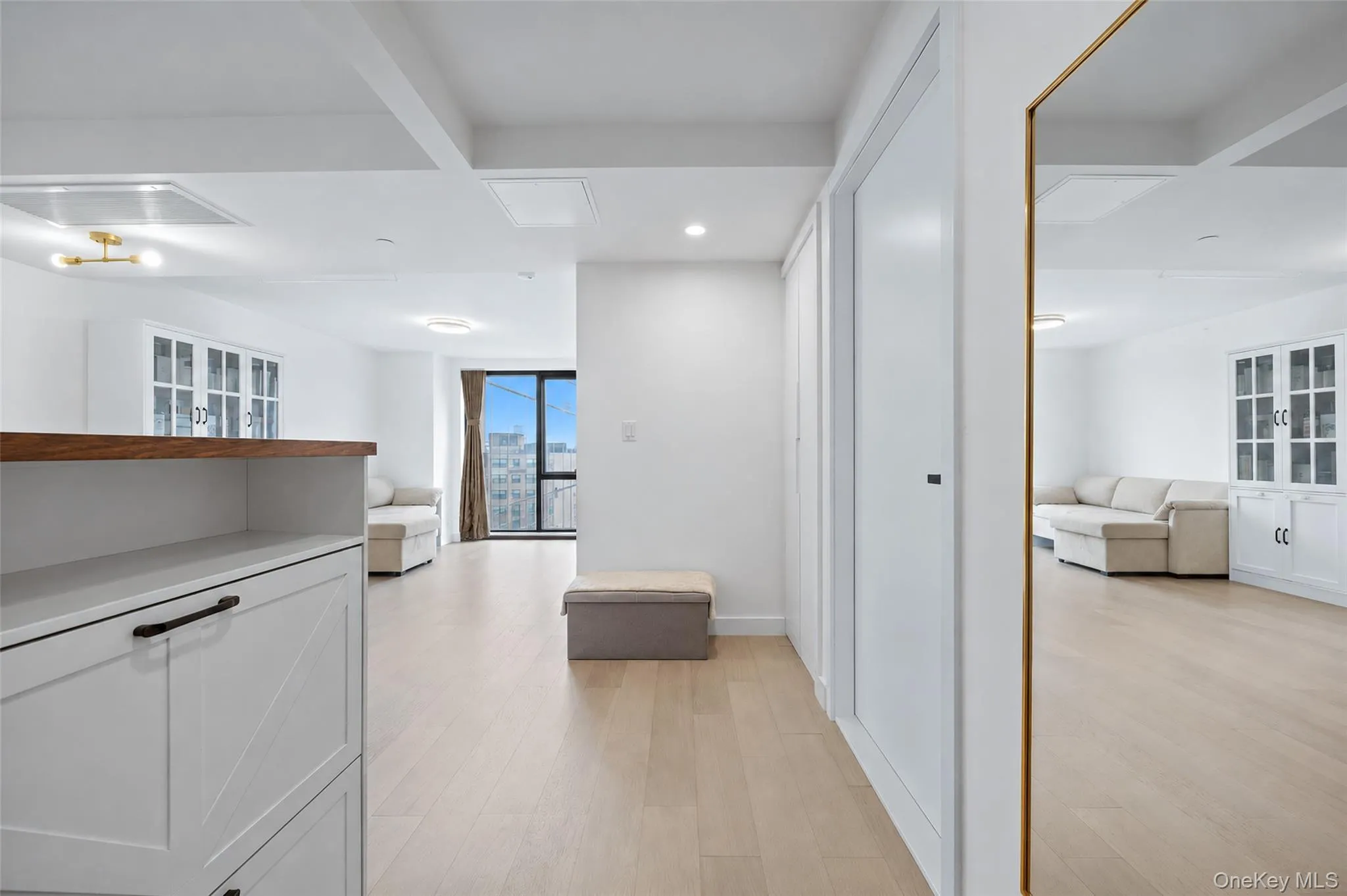 14449 Northern Boulevard, New York, NY, 1 Bedroom Bedrooms, 4 Rooms Rooms,1 BathroomBathrooms,Residential,For Rent,Northern,0,1047085 14449 Northern Boulevard, New York, NY, 1 Bedroom Bedrooms, 4 Rooms Rooms,1 BathroomBathrooms,Residential,For Rent,Northern,0,1047085