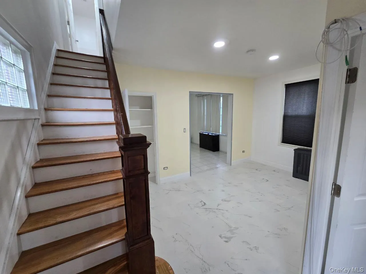 3175 Layton Avenue, New York, NY, 3 Bedrooms Bedrooms, 6 Rooms Rooms,1 BathroomBathrooms,Residential Lease,For Rent,Layton,0,1047088 3175 Layton Avenue, New York, NY, 3 Bedrooms Bedrooms, 6 Rooms Rooms,1 BathroomBathrooms,Residential Lease,For Rent,Layton,0,1047088