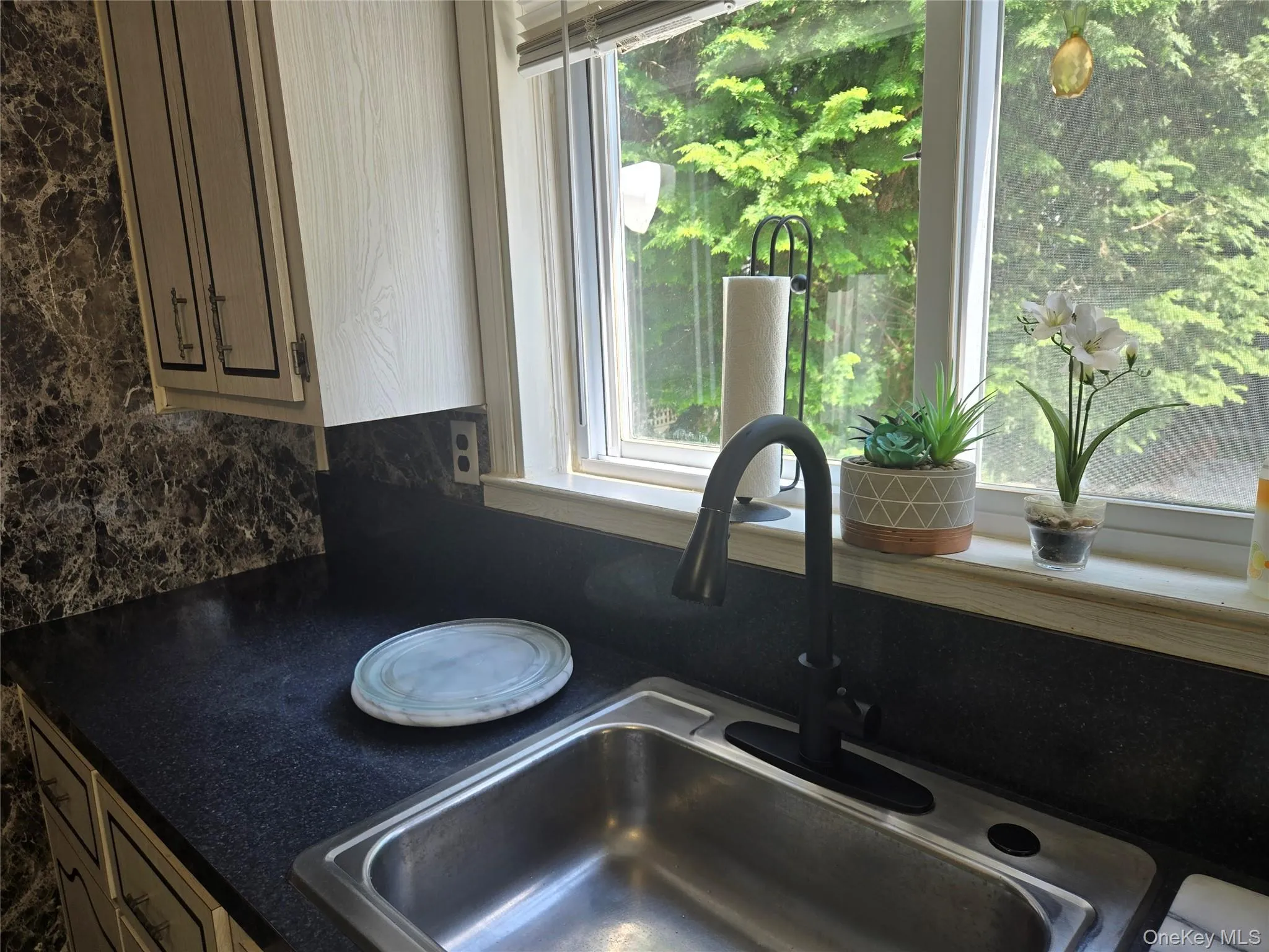 30 Greenvale Circle, Greenburgh, NY, 2 Bedrooms Bedrooms, 7 Rooms Rooms,2 BathroomsBathrooms,Residential,For Rent,Greenvale,0,1047089 30 Greenvale Circle, Greenburgh, NY, 2 Bedrooms Bedrooms, 7 Rooms Rooms,2 BathroomsBathrooms,Residential,For Rent,Greenvale,0,1047089