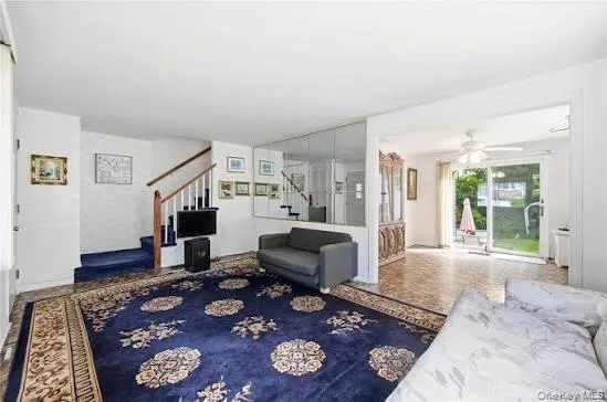 30 Greenvale Circle, Greenburgh, NY, 2 Bedrooms Bedrooms, 7 Rooms Rooms,2 BathroomsBathrooms,Residential,For Rent,Greenvale,0,1047089 30 Greenvale Circle, Greenburgh, NY, 2 Bedrooms Bedrooms, 7 Rooms Rooms,2 BathroomsBathrooms,Residential,For Rent,Greenvale,0,1047089