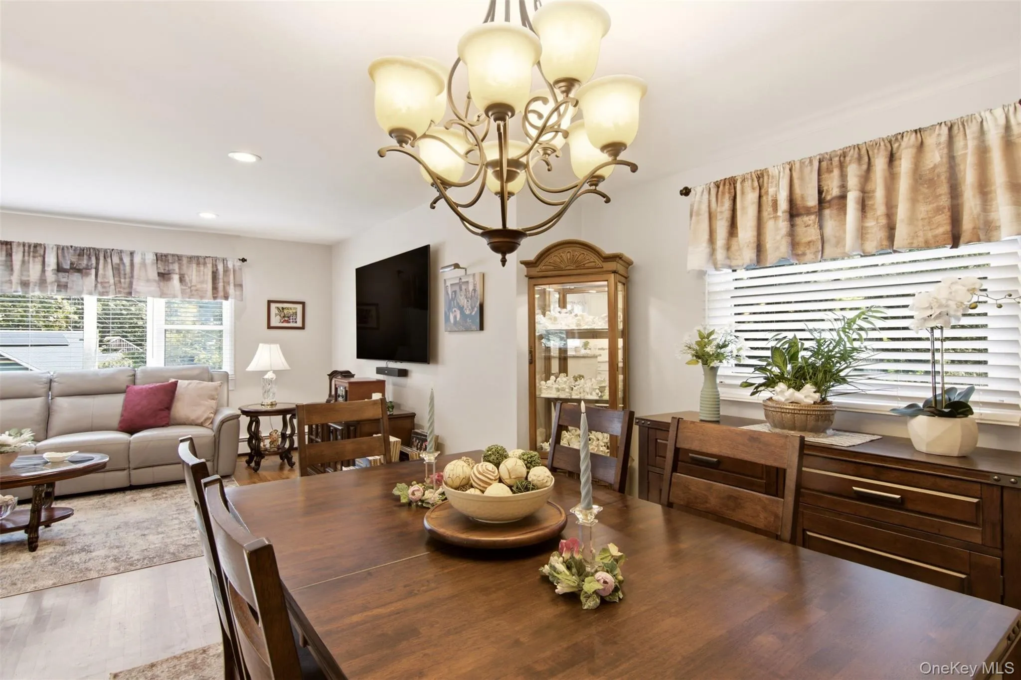 224 Holbrook Avenue, Brookhaven, NY, 6 Bedrooms Bedrooms, 12 Rooms Rooms,3 BathroomsBathrooms,Residential,For Rent,Holbrook,0,1047093 224 Holbrook Avenue, Brookhaven, NY, 6 Bedrooms Bedrooms, 12 Rooms Rooms,3 BathroomsBathrooms,Residential,For Rent,Holbrook,0,1047093