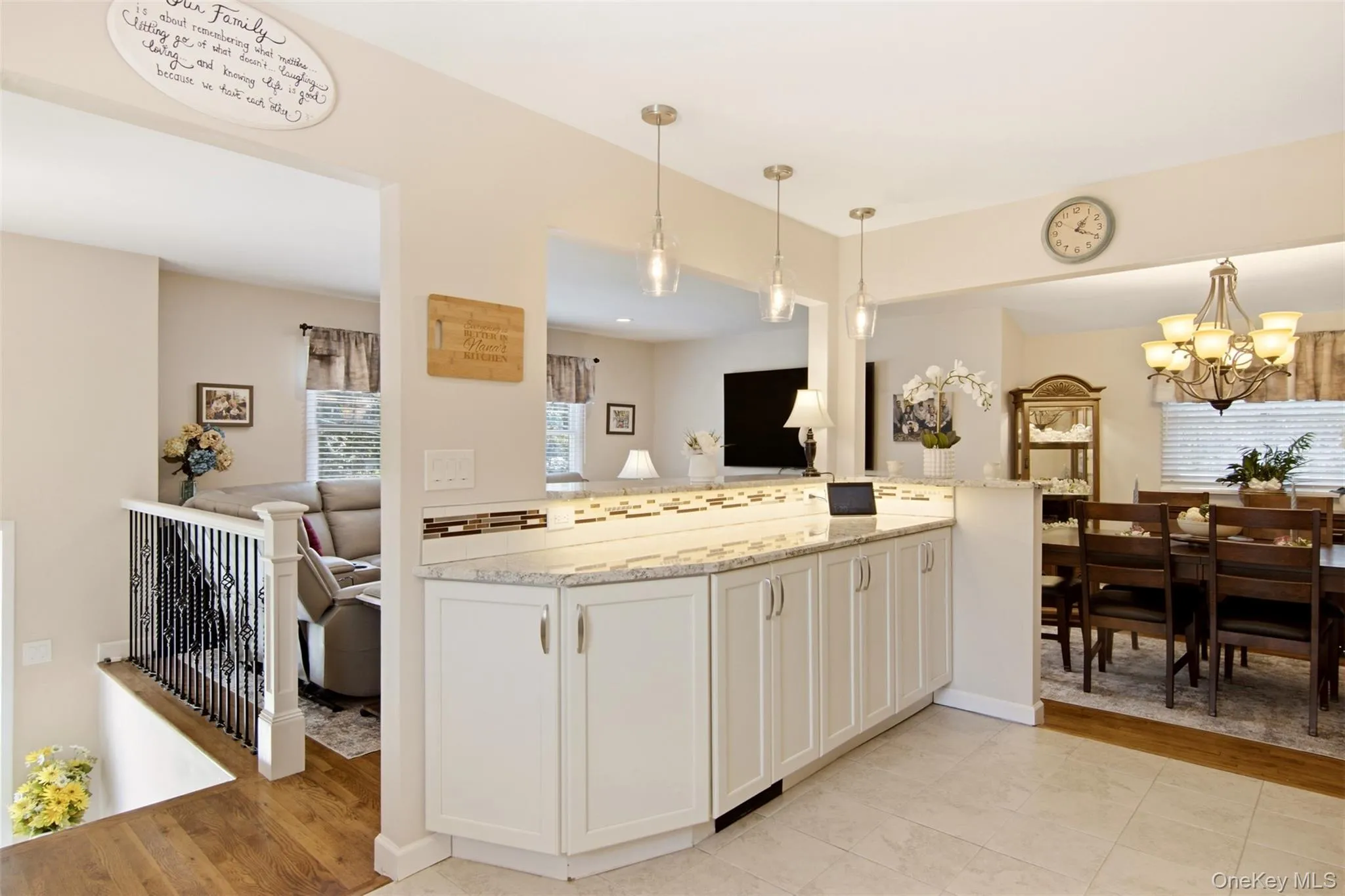 224 Holbrook Avenue, Brookhaven, NY, 6 Bedrooms Bedrooms, 12 Rooms Rooms,3 BathroomsBathrooms,Residential,For Rent,Holbrook,0,1047093 224 Holbrook Avenue, Brookhaven, NY, 6 Bedrooms Bedrooms, 12 Rooms Rooms,3 BathroomsBathrooms,Residential,For Rent,Holbrook,0,1047093