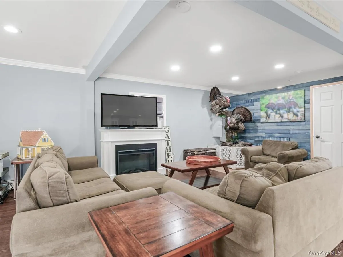 1262 Barberry Road, Hempstead, NY, 3 Bedrooms Bedrooms, 6 Rooms Rooms,2 BathroomsBathrooms,Residential,For Rent,Barberry,0,1047102 1262 Barberry Road, Hempstead, NY, 3 Bedrooms Bedrooms, 6 Rooms Rooms,2 BathroomsBathrooms,Residential,For Rent,Barberry,0,1047102