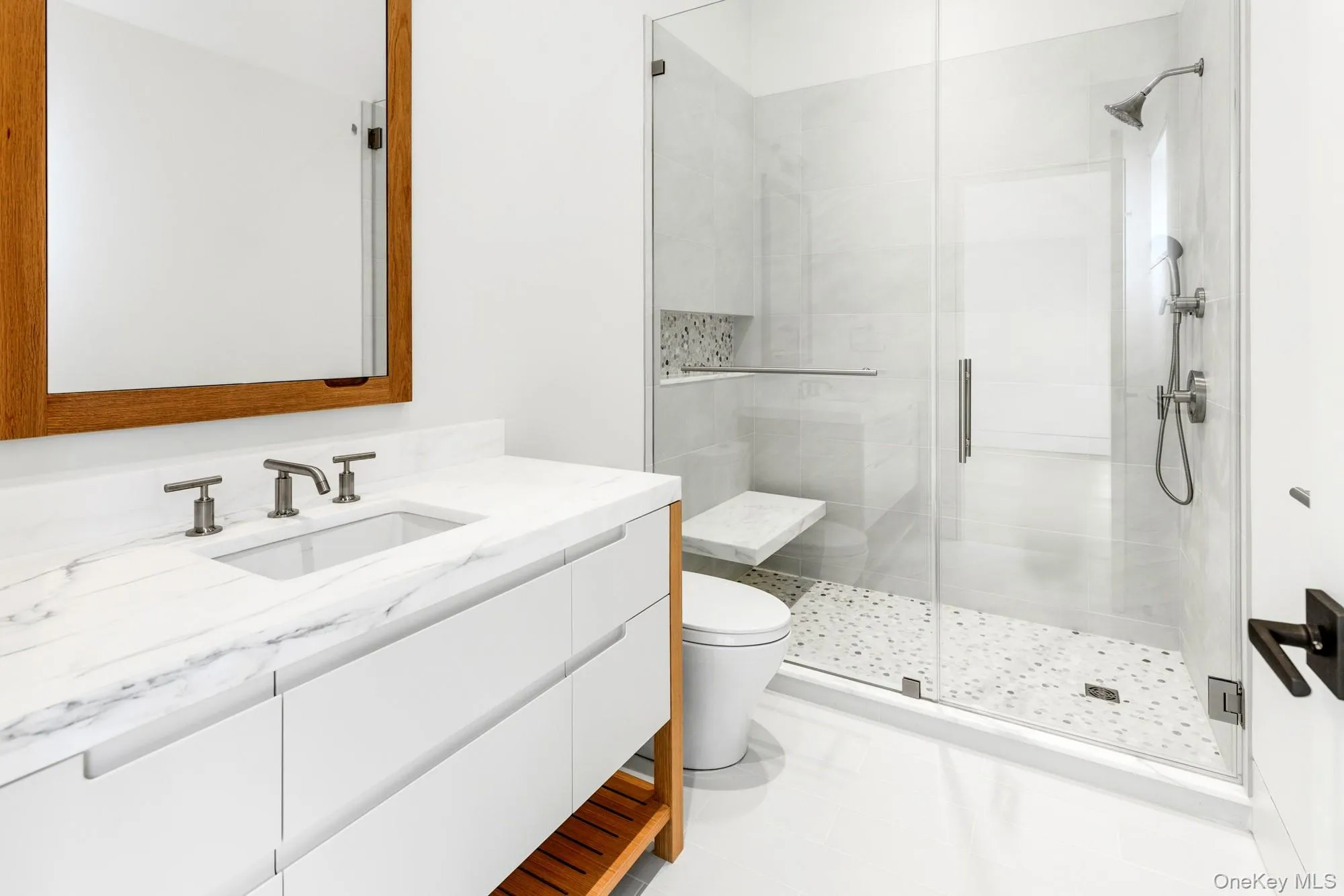 147 Old House Landing, East Hampton, NY, 6 Bedrooms Bedrooms, 18 Rooms Rooms,6 BathroomsBathrooms,Residential,For Rent,Old House Landing,0,1047103 147 Old House Landing, East Hampton, NY, 6 Bedrooms Bedrooms, 18 Rooms Rooms,6 BathroomsBathrooms,Residential,For Rent,Old House Landing,0,1047103
