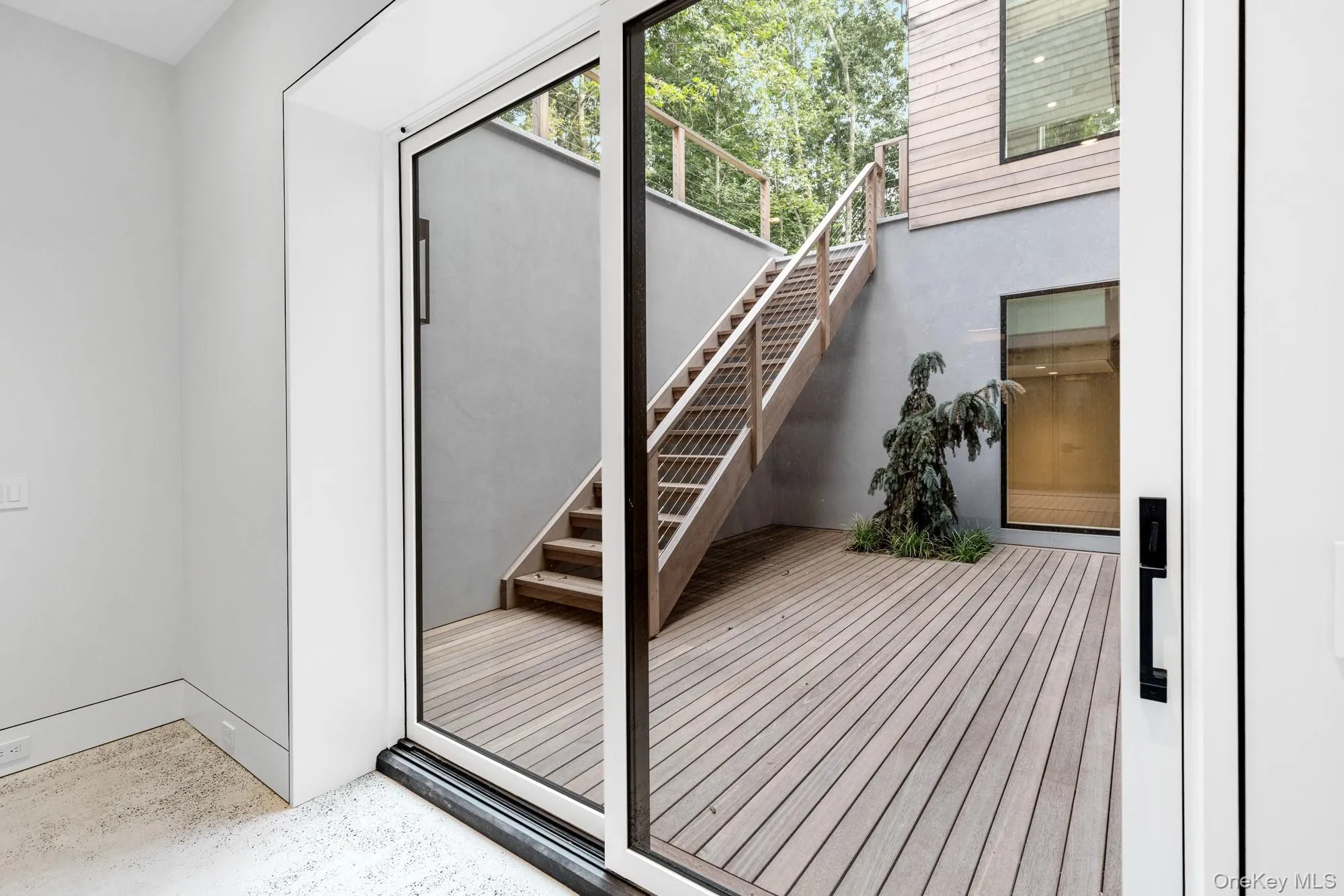 147 Old House Landing, East Hampton, NY, 6 Bedrooms Bedrooms, 18 Rooms Rooms,6 BathroomsBathrooms,Residential,For Rent,Old House Landing,0,1047103 147 Old House Landing, East Hampton, NY, 6 Bedrooms Bedrooms, 18 Rooms Rooms,6 BathroomsBathrooms,Residential,For Rent,Old House Landing,0,1047103
