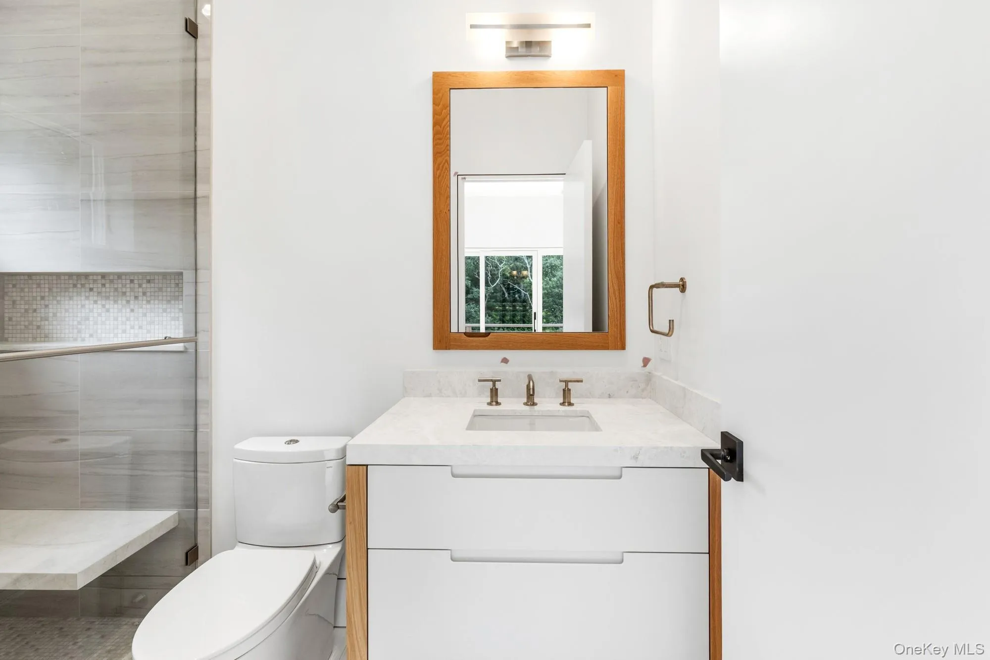 147 Old House Landing, East Hampton, NY, 6 Bedrooms Bedrooms, 18 Rooms Rooms,6 BathroomsBathrooms,Residential,For Rent,Old House Landing,0,1047103 147 Old House Landing, East Hampton, NY, 6 Bedrooms Bedrooms, 18 Rooms Rooms,6 BathroomsBathrooms,Residential,For Rent,Old House Landing,0,1047103