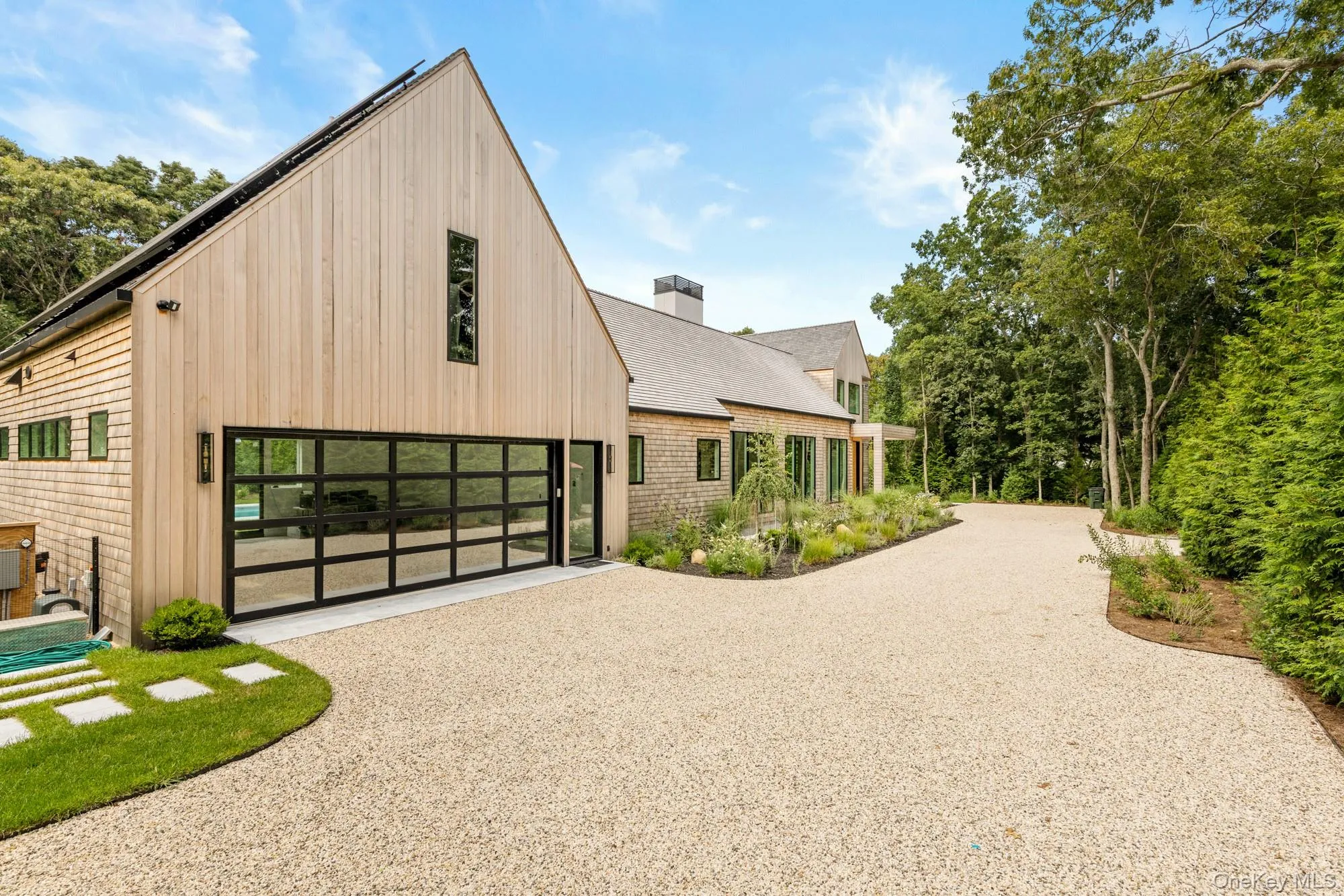 147 Old House Landing, East Hampton, NY, 6 Bedrooms Bedrooms, 18 Rooms Rooms,6 BathroomsBathrooms,Residential,For Rent,Old House Landing,0,1047103 147 Old House Landing, East Hampton, NY, 6 Bedrooms Bedrooms, 18 Rooms Rooms,6 BathroomsBathrooms,Residential,For Rent,Old House Landing,0,1047103