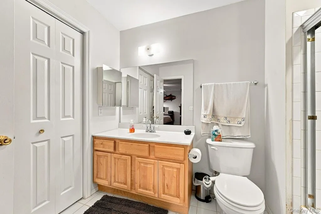 90 Mulberry Common, Riverhead, NY, 2 Bedrooms Bedrooms, 5 Rooms Rooms,1 BathroomBathrooms,Residential,For Rent,Mulberry,0,1047107 90 Mulberry Common, Riverhead, NY, 2 Bedrooms Bedrooms, 5 Rooms Rooms,1 BathroomBathrooms,Residential,For Rent,Mulberry,0,1047107