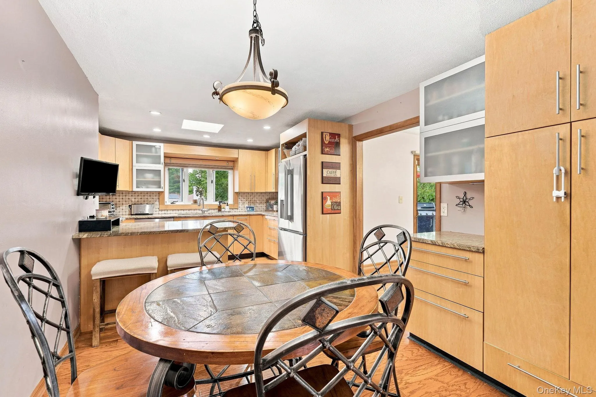 33 Dorchester Drive, Yonkers, NY, 4 Bedrooms Bedrooms, 9 Rooms Rooms,3 BathroomsBathrooms,Residential,For Rent,Dorchester,0,1047109 33 Dorchester Drive, Yonkers, NY, 4 Bedrooms Bedrooms, 9 Rooms Rooms,3 BathroomsBathrooms,Residential,For Rent,Dorchester,0,1047109