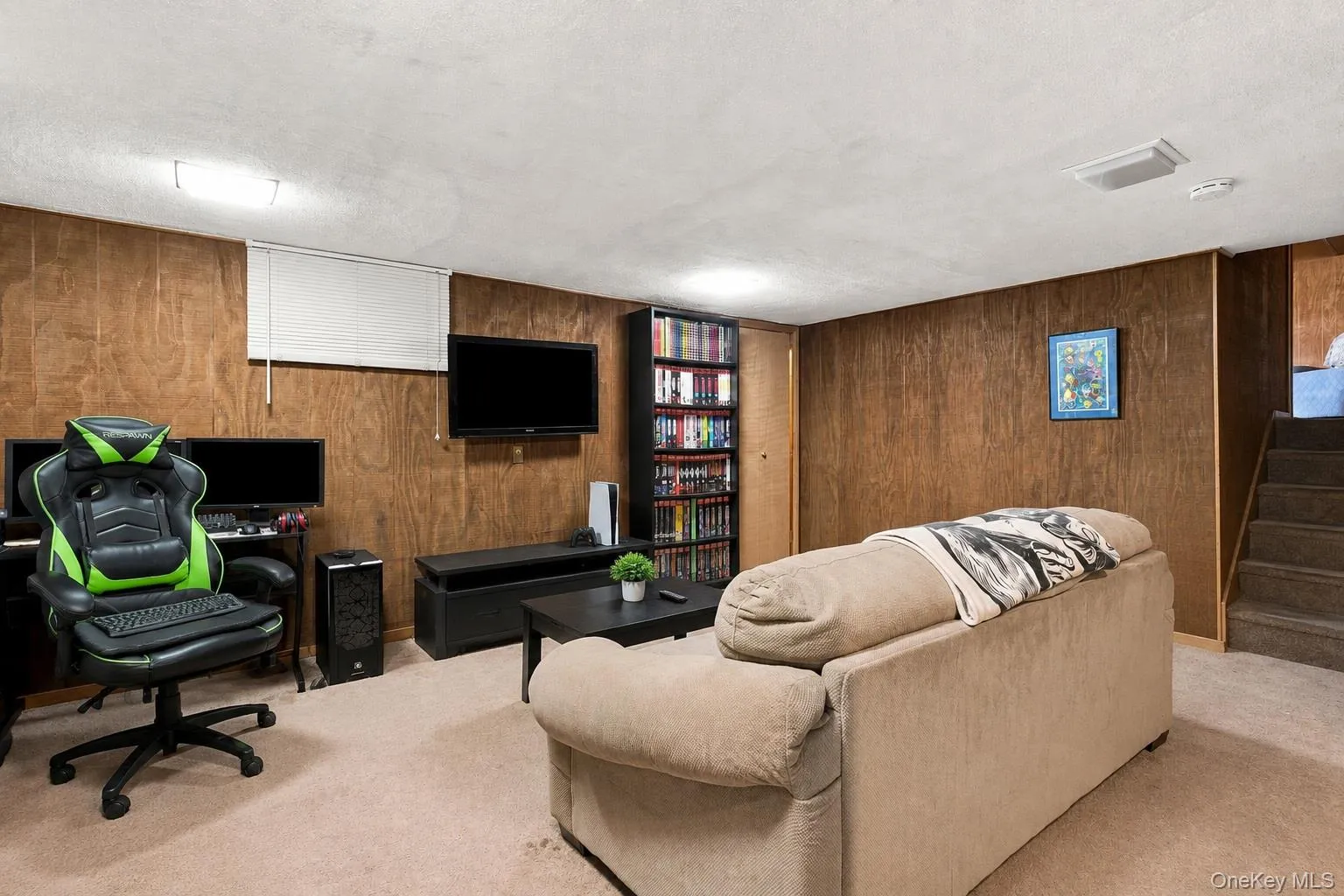 33 Dorchester Drive, Yonkers, NY, 4 Bedrooms Bedrooms, 9 Rooms Rooms,3 BathroomsBathrooms,Residential,For Rent,Dorchester,0,1047109 33 Dorchester Drive, Yonkers, NY, 4 Bedrooms Bedrooms, 9 Rooms Rooms,3 BathroomsBathrooms,Residential,For Rent,Dorchester,0,1047109