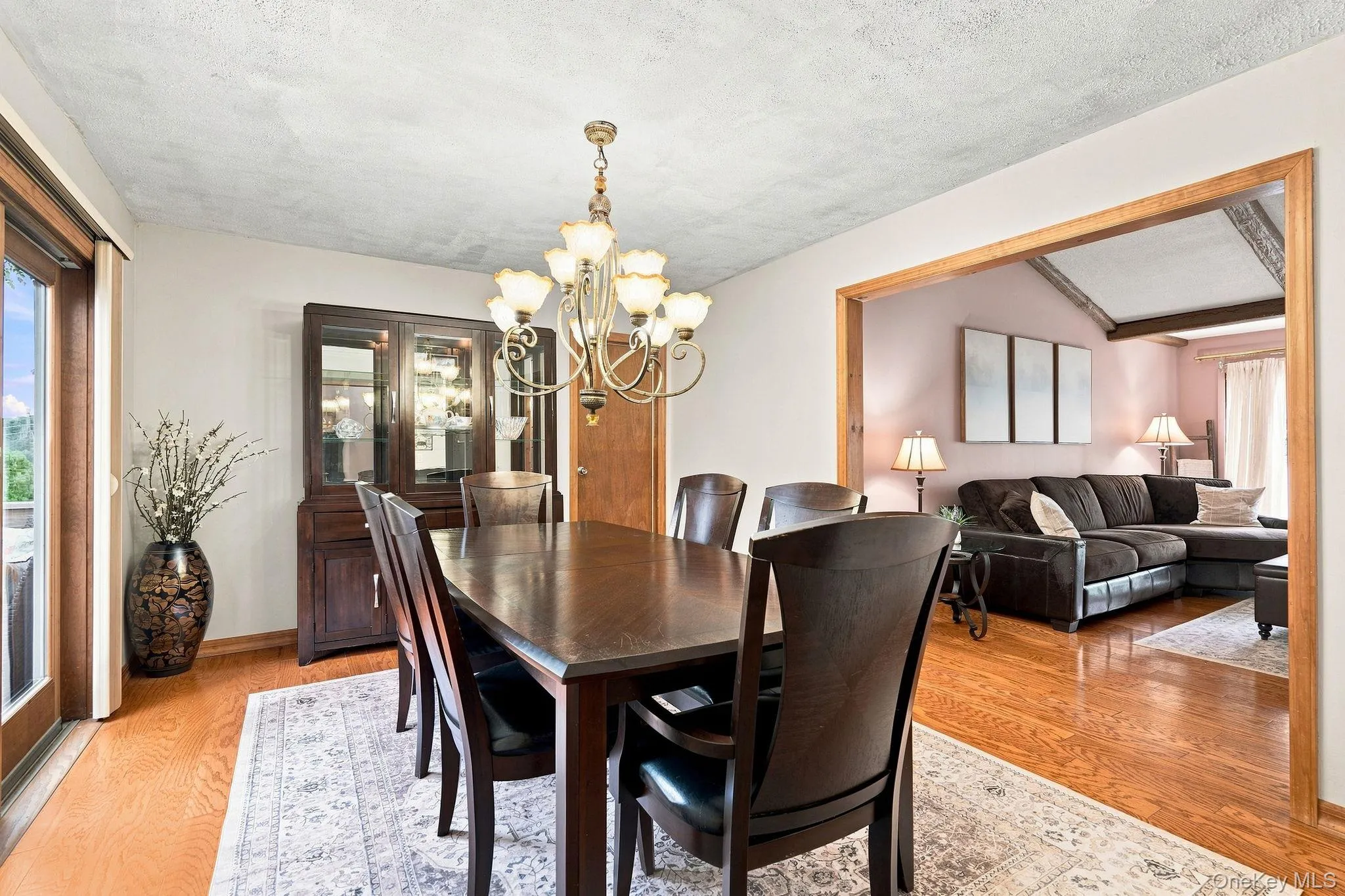 33 Dorchester Drive, Yonkers, NY, 4 Bedrooms Bedrooms, 9 Rooms Rooms,3 BathroomsBathrooms,Residential,For Rent,Dorchester,0,1047109 33 Dorchester Drive, Yonkers, NY, 4 Bedrooms Bedrooms, 9 Rooms Rooms,3 BathroomsBathrooms,Residential,For Rent,Dorchester,0,1047109