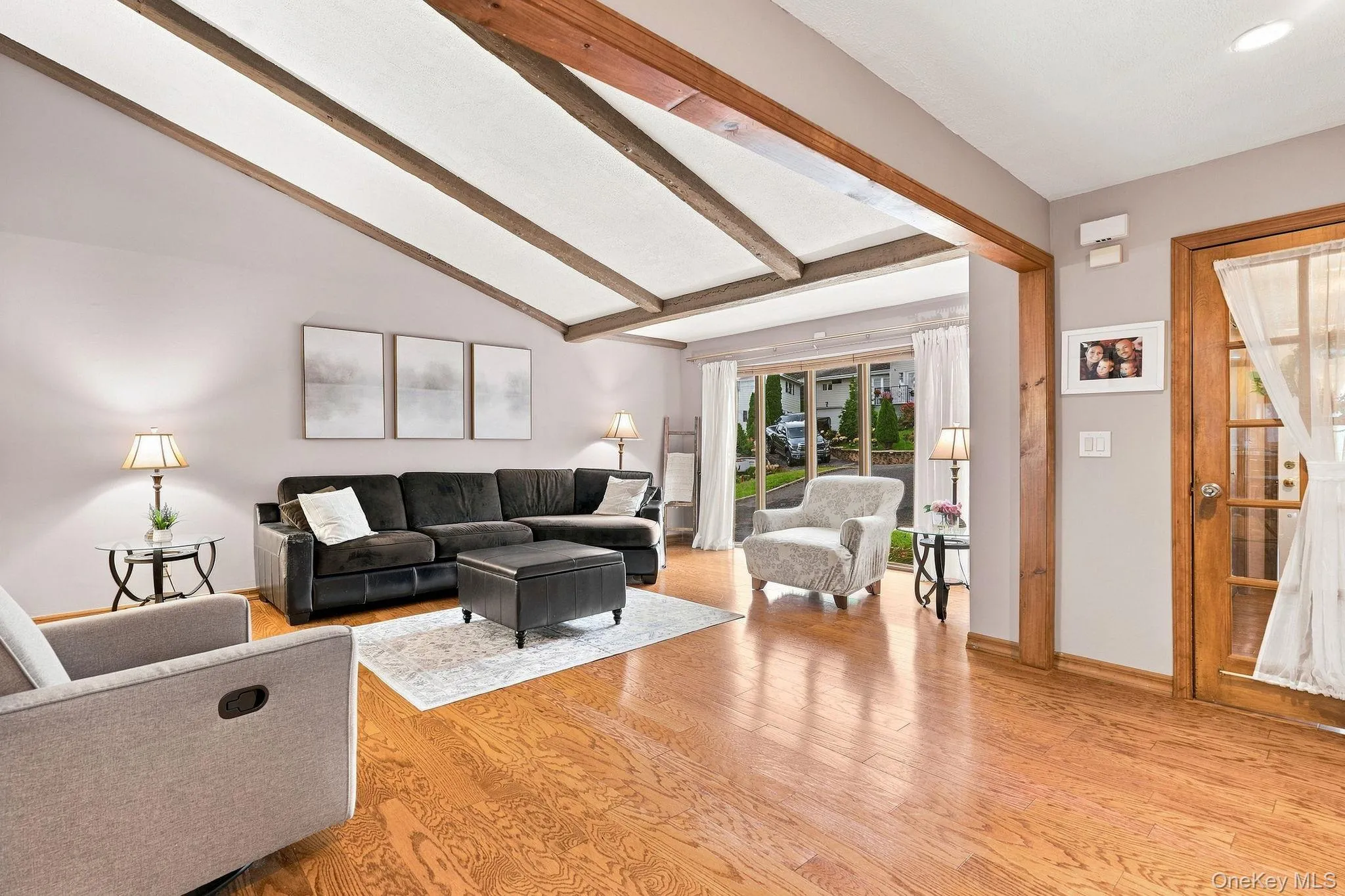 33 Dorchester Drive, Yonkers, NY, 4 Bedrooms Bedrooms, 9 Rooms Rooms,3 BathroomsBathrooms,Residential,For Rent,Dorchester,0,1047109 33 Dorchester Drive, Yonkers, NY, 4 Bedrooms Bedrooms, 9 Rooms Rooms,3 BathroomsBathrooms,Residential,For Rent,Dorchester,0,1047109