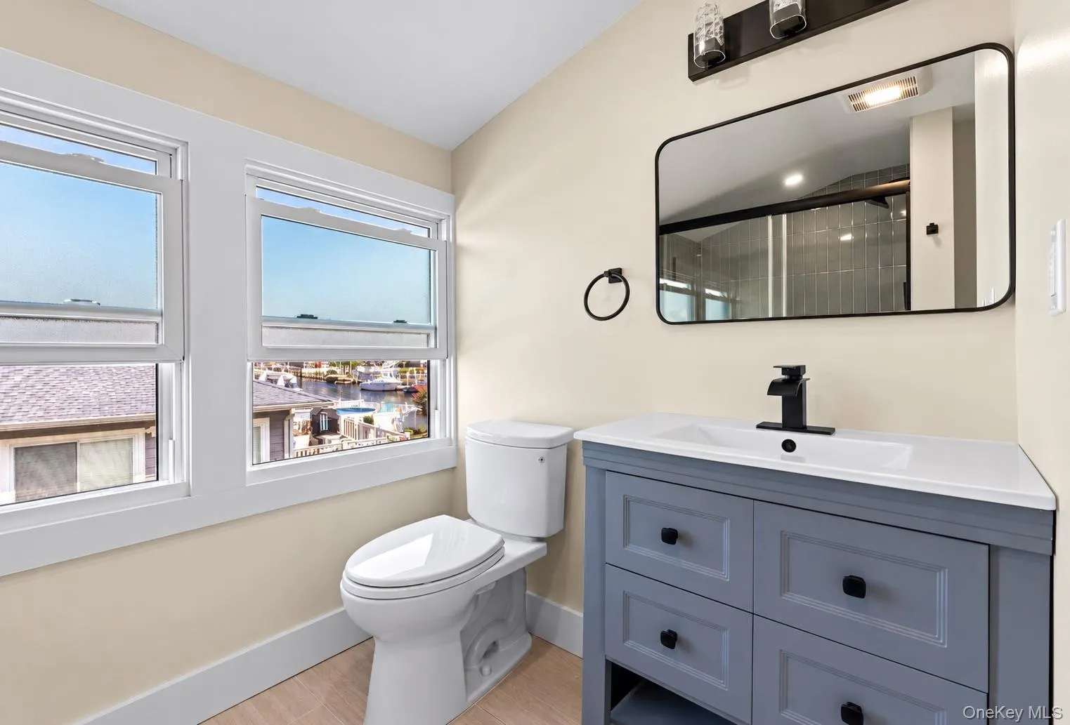 55 Alhambra Road, Oyster Bay, NY, 4 Bedrooms Bedrooms, 6 Rooms Rooms,2 BathroomsBathrooms,Residential Lease,For Rent,Alhambra,0,1047114 55 Alhambra Road, Oyster Bay, NY, 4 Bedrooms Bedrooms, 6 Rooms Rooms,2 BathroomsBathrooms,Residential Lease,For Rent,Alhambra,0,1047114