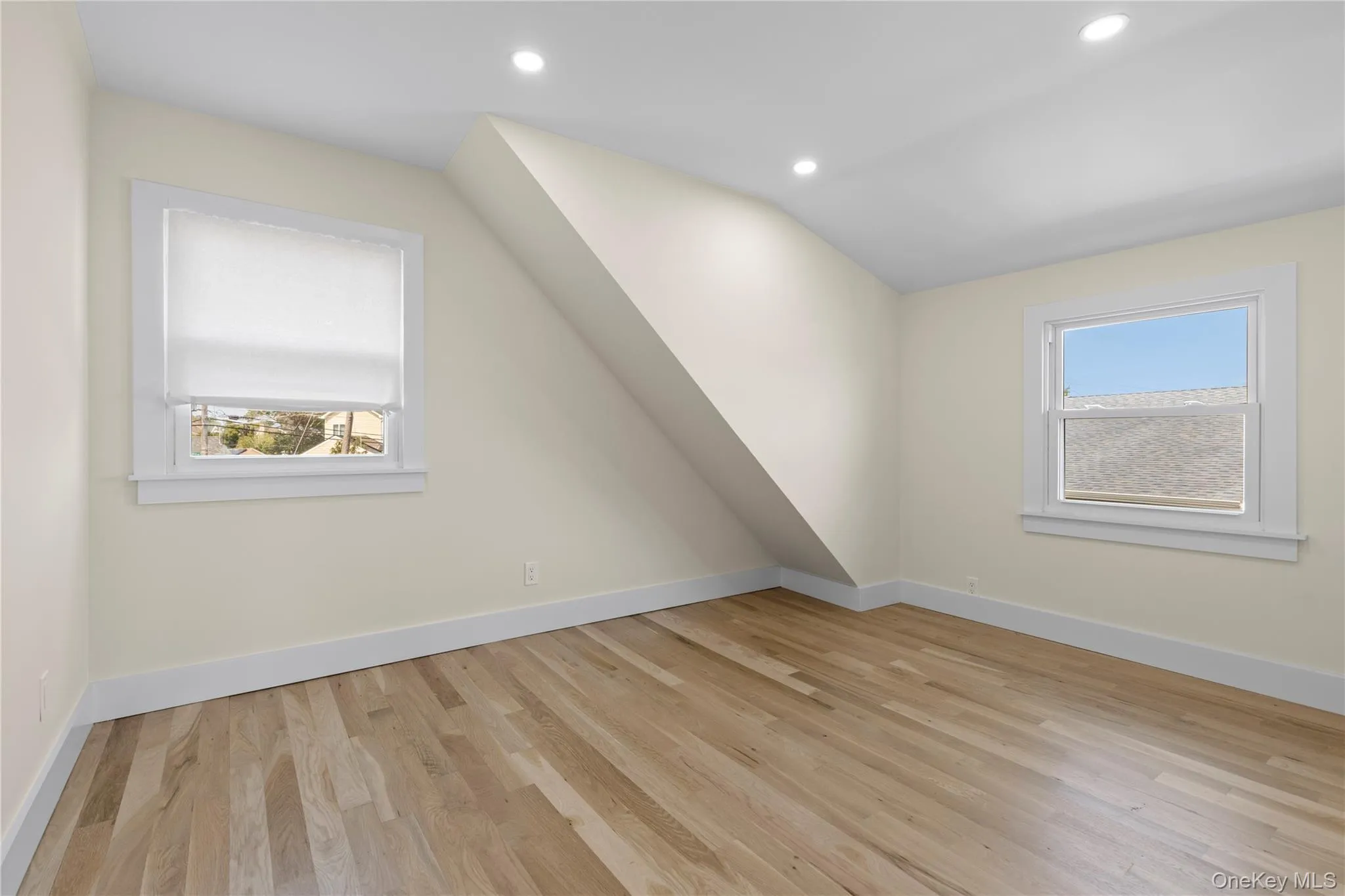 55 Alhambra Road, Oyster Bay, NY, 4 Bedrooms Bedrooms, 6 Rooms Rooms,2 BathroomsBathrooms,Residential Lease,For Rent,Alhambra,0,1047114 55 Alhambra Road, Oyster Bay, NY, 4 Bedrooms Bedrooms, 6 Rooms Rooms,2 BathroomsBathrooms,Residential Lease,For Rent,Alhambra,0,1047114