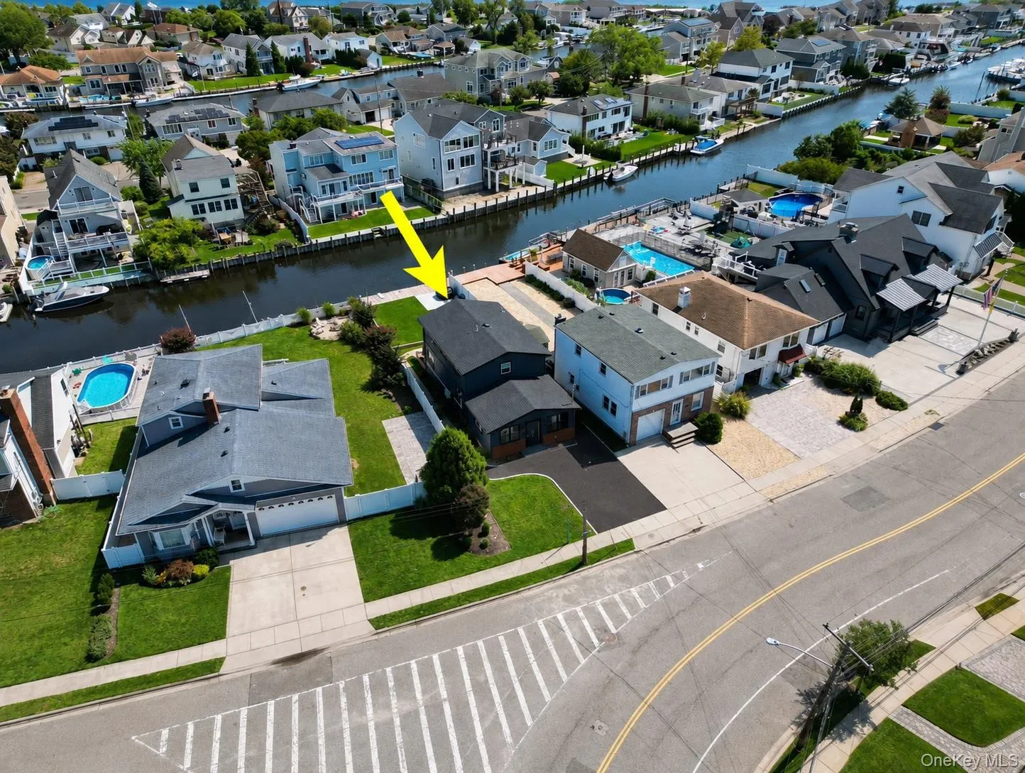 55 Alhambra Road, Oyster Bay, NY, 4 Bedrooms Bedrooms, 6 Rooms Rooms,2 BathroomsBathrooms,Residential Lease,For Rent,Alhambra,0,1047114 55 Alhambra Road, Oyster Bay, NY, 4 Bedrooms Bedrooms, 6 Rooms Rooms,2 BathroomsBathrooms,Residential Lease,For Rent,Alhambra,0,1047114