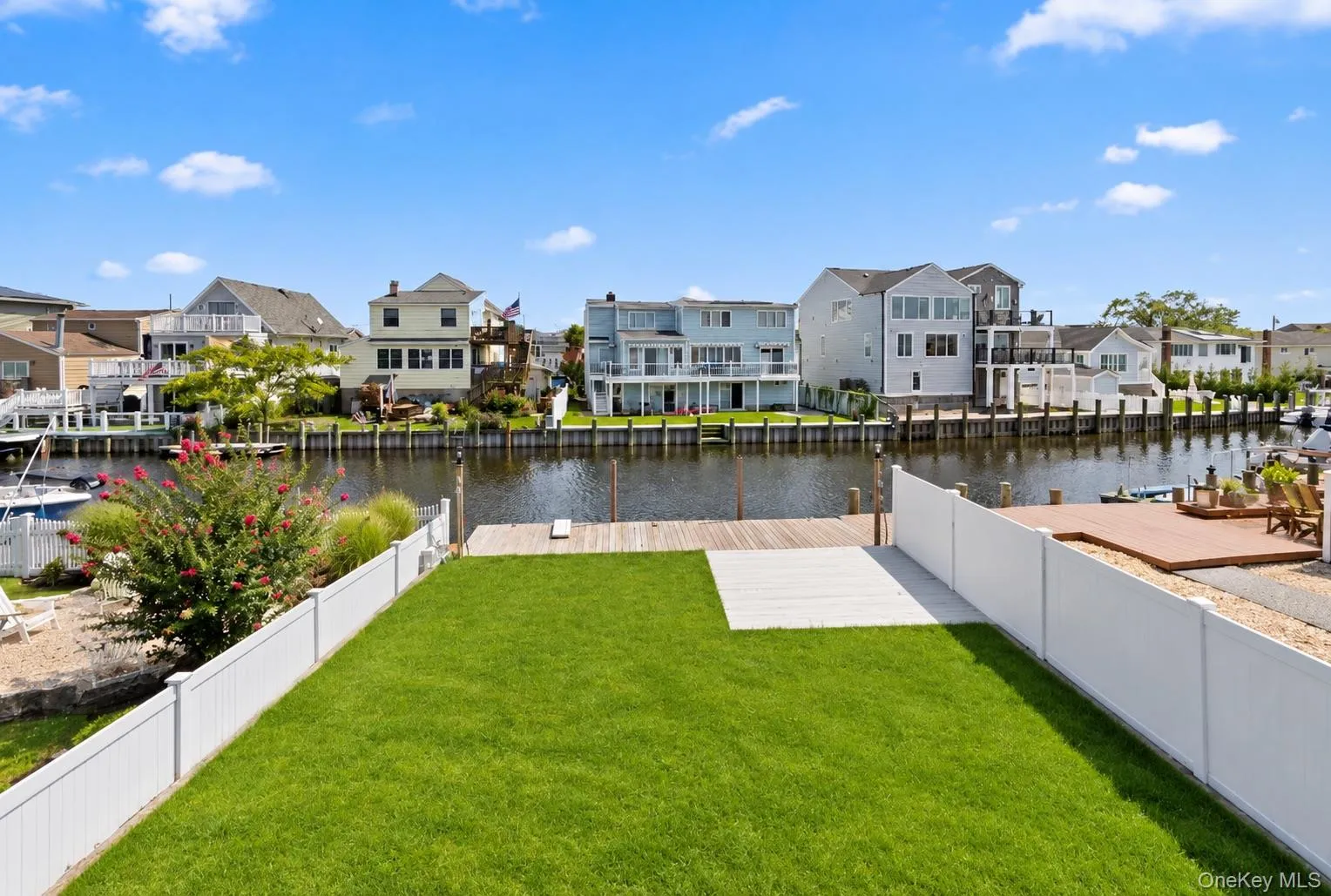 55 Alhambra Road, Oyster Bay, NY, 4 Bedrooms Bedrooms, 6 Rooms Rooms,2 BathroomsBathrooms,Residential Lease,For Rent,Alhambra,0,1047114 55 Alhambra Road, Oyster Bay, NY, 4 Bedrooms Bedrooms, 6 Rooms Rooms,2 BathroomsBathrooms,Residential Lease,For Rent,Alhambra,0,1047114