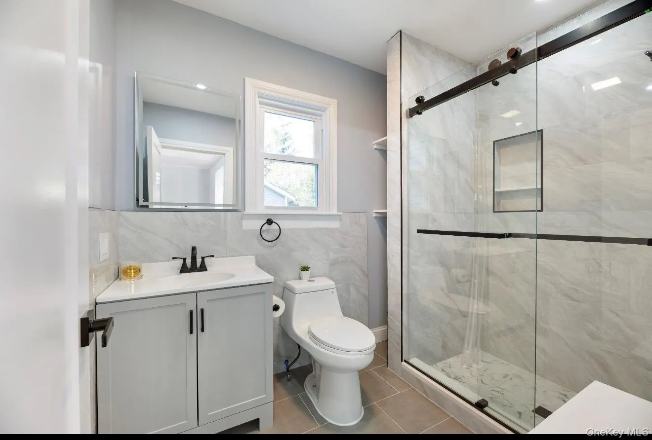 120 Lena Avenue, Hempstead, NY, 6 Bedrooms Bedrooms, 8 Rooms Rooms,2 BathroomsBathrooms,Residential,For Rent,Lena,0,1047130 120 Lena Avenue, Hempstead, NY, 6 Bedrooms Bedrooms, 8 Rooms Rooms,2 BathroomsBathrooms,Residential,For Rent,Lena,0,1047130