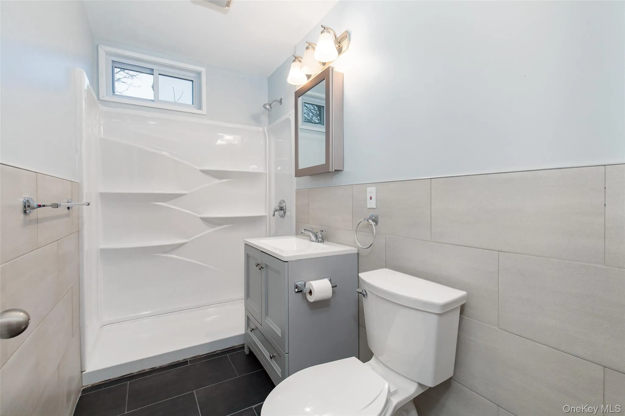 1 Bain Avenue, Poughkeepsie, NY, 2 Bedrooms Bedrooms, 4 Rooms Rooms,1 BathroomBathrooms,Residential Lease,For Rent,Bain,0,1047131 1 Bain Avenue, Poughkeepsie, NY, 2 Bedrooms Bedrooms, 4 Rooms Rooms,1 BathroomBathrooms,Residential Lease,For Rent,Bain,0,1047131