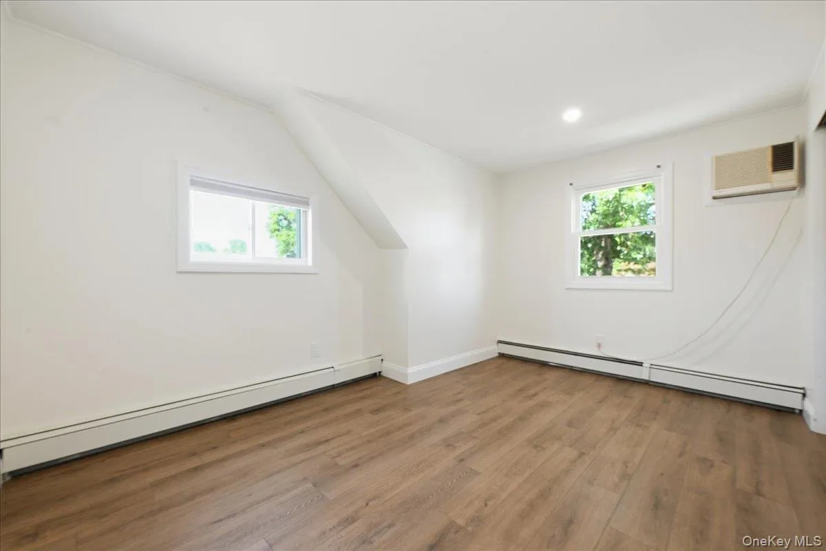 6 Stonecutter Road, Hempstead, NY, 3 Bedrooms Bedrooms, 8 Rooms Rooms,2 BathroomsBathrooms,Residential,For Rent,Stonecutter,0,1047134 6 Stonecutter Road, Hempstead, NY, 3 Bedrooms Bedrooms, 8 Rooms Rooms,2 BathroomsBathrooms,Residential,For Rent,Stonecutter,0,1047134