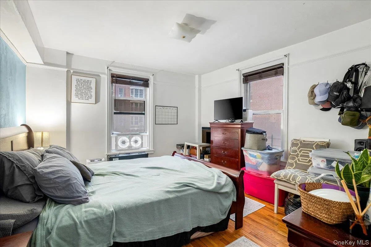 181 73rd Street, New York, NY, 1 Bedroom Bedrooms, 4 Rooms Rooms,1 BathroomBathrooms,Residential,For Rent,73rd,0,1047135 181 73rd Street, New York, NY, 1 Bedroom Bedrooms, 4 Rooms Rooms,1 BathroomBathrooms,Residential,For Rent,73rd,0,1047135