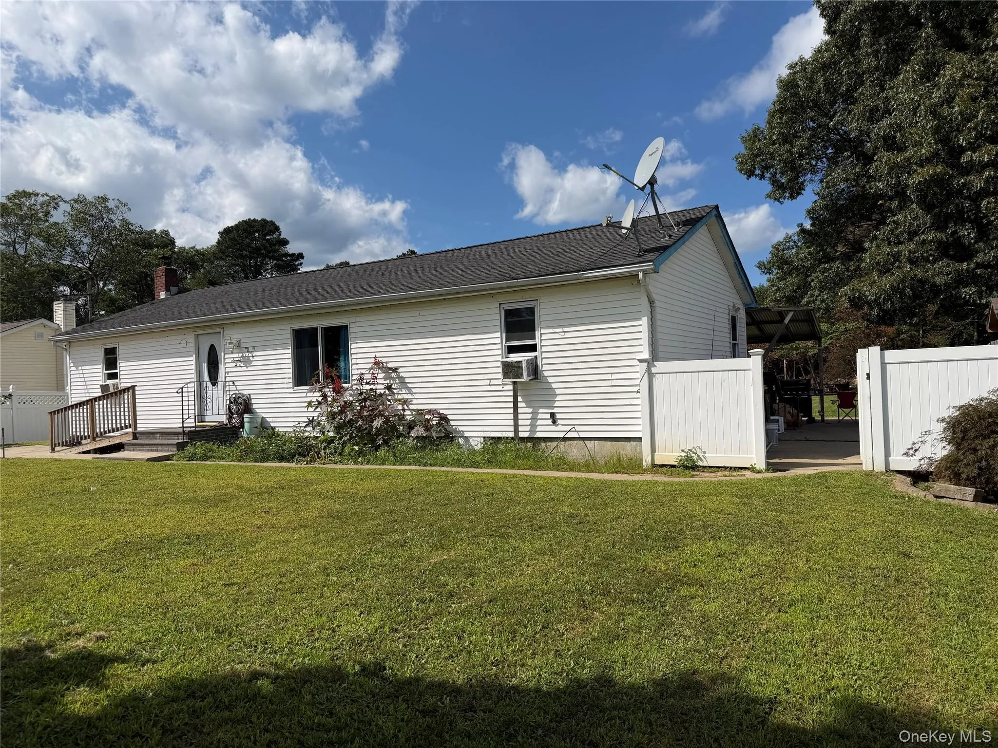73 Michigan Avenue, Islip, NY, 3 Bedrooms Bedrooms, 9 Rooms Rooms,2 BathroomsBathrooms,Residential,For Rent,Michigan,0,1047137 73 Michigan Avenue, Islip, NY, 3 Bedrooms Bedrooms, 9 Rooms Rooms,2 BathroomsBathrooms,Residential,For Rent,Michigan,0,1047137