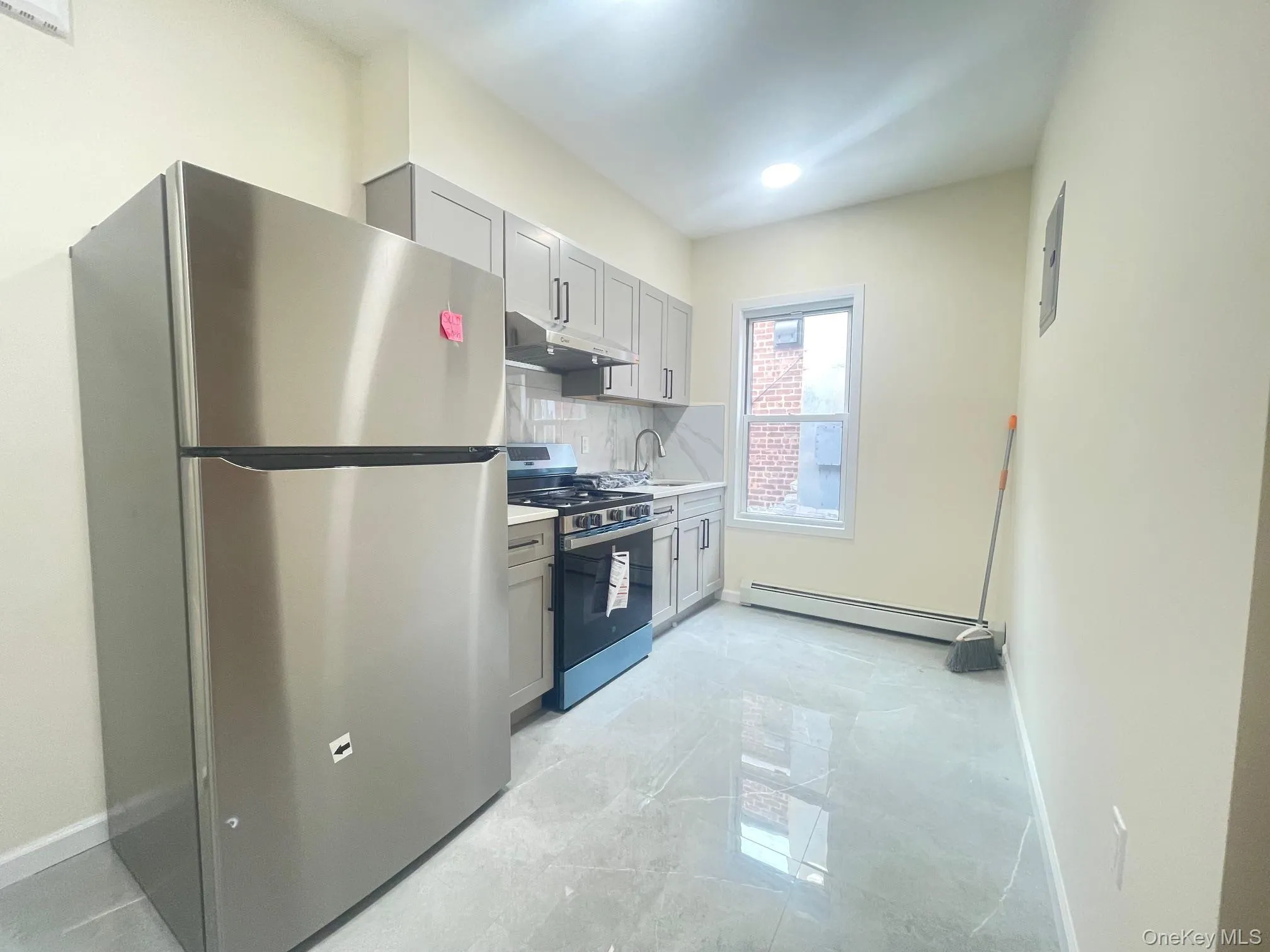 1006 Jericho Turnpike, Hempstead, NY, 1 Bedroom Bedrooms, 3 Rooms Rooms,1 BathroomBathrooms,Residential Lease,For Rent,Jericho,0,1047140 1006 Jericho Turnpike, Hempstead, NY, 1 Bedroom Bedrooms, 3 Rooms Rooms,1 BathroomBathrooms,Residential Lease,For Rent,Jericho,0,1047140