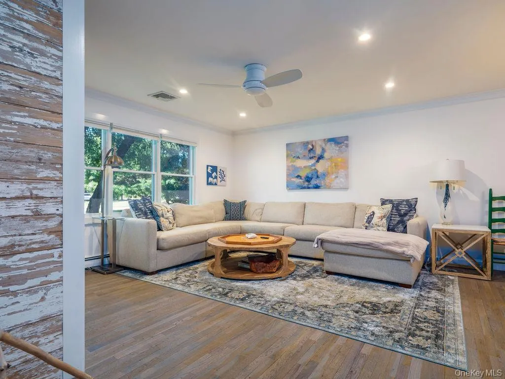 2080 Elijahs Lane, Southold, NY, 4 Bedrooms Bedrooms, 8 Rooms Rooms,3 BathroomsBathrooms,Residential,For Rent,Elijahs,0,1047144 2080 Elijahs Lane, Southold, NY, 4 Bedrooms Bedrooms, 8 Rooms Rooms,3 BathroomsBathrooms,Residential,For Rent,Elijahs,0,1047144